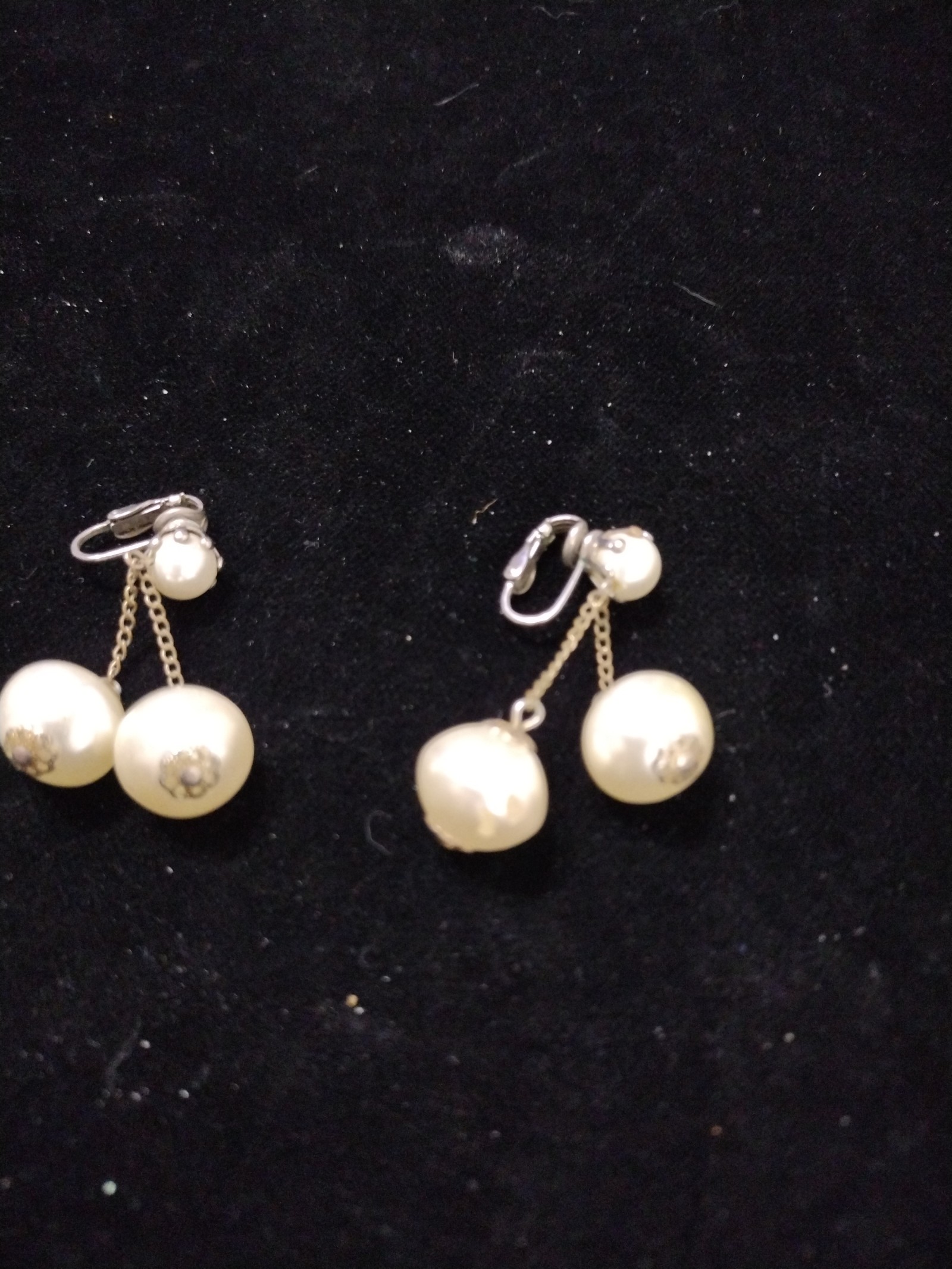 Vintage Dangle faux Pearl Earrings