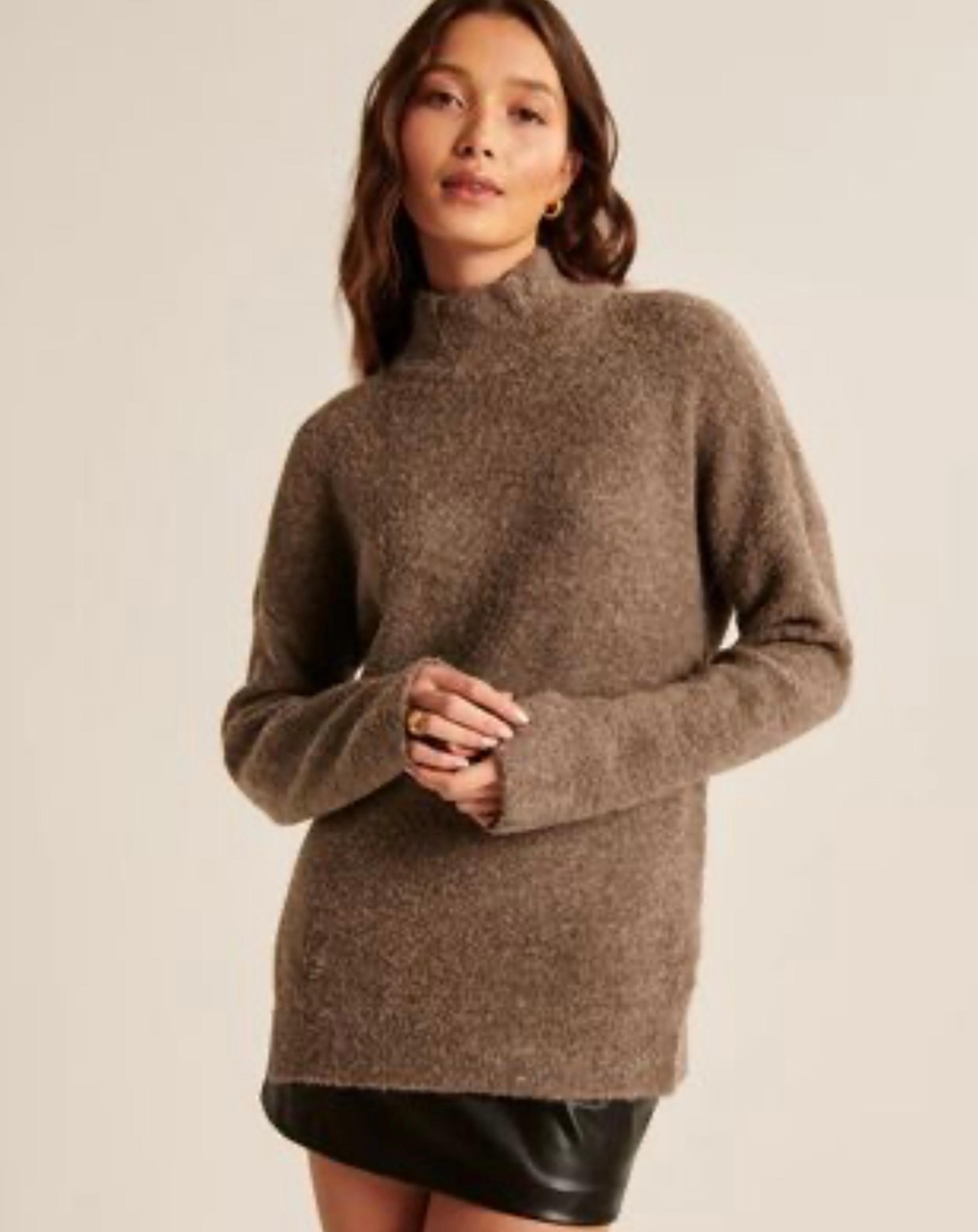 ABERCROMBIE & FITCH Mock Neck Wool Blend Oversized Sweater