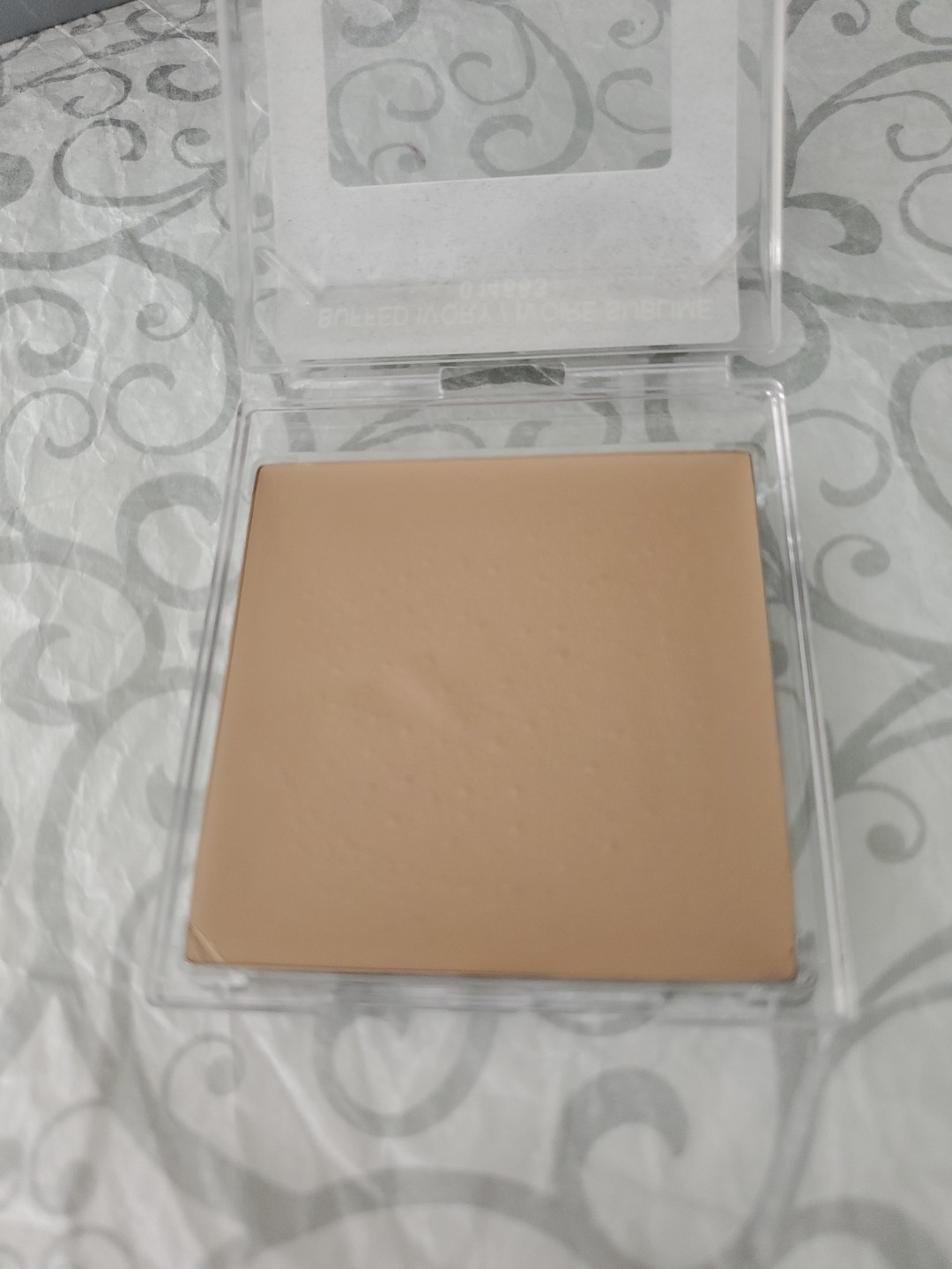1 Mary Kay Day Radiance Cream foundation Buffed Ivory * NEW f15