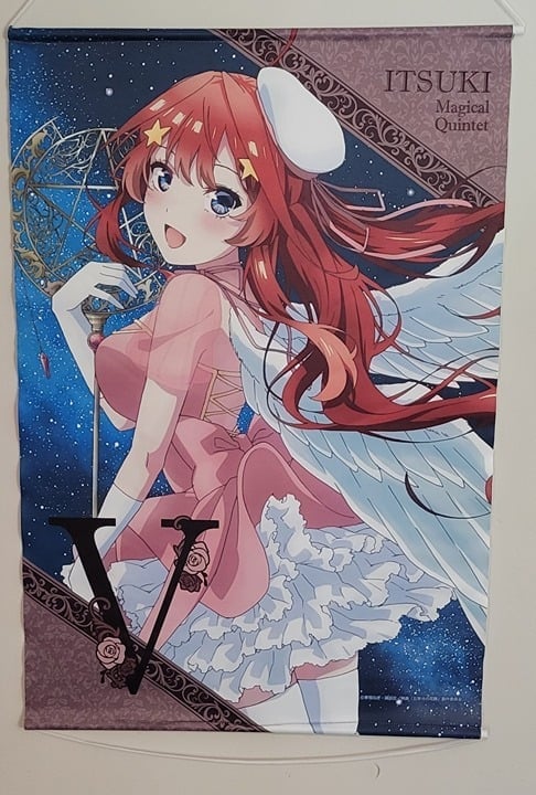 The Quintessential Quintuplets Itsuki Nakano Tapestry Set (2) pieces TP4