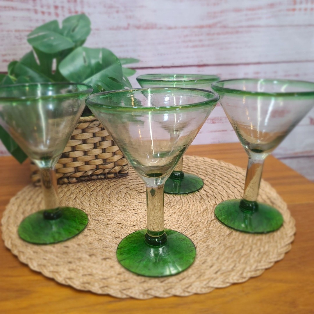 Set of 4 Mexican Hand Blown Tequila Margarita or Martini Glasses Heavy Green Rim