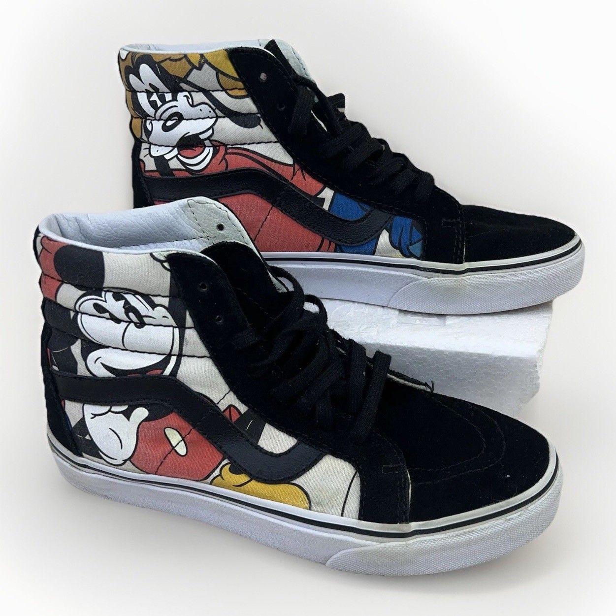 Vans Disney SK8-Hi Top Suede Sneaker Mickey & Friends Black Womens Sz 8 Mens 6.5