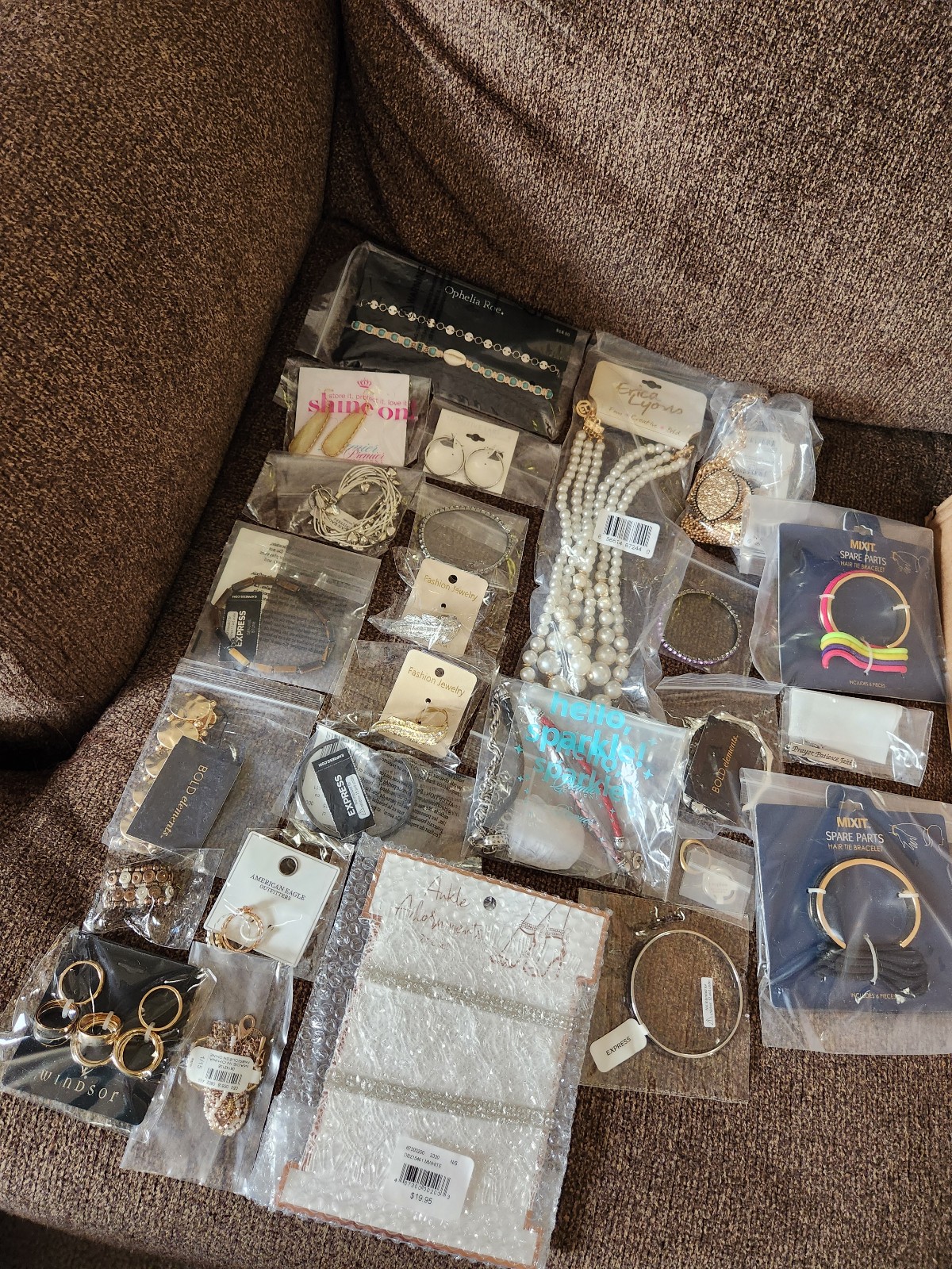 Jewelry lot bundle of 25 rings bracelets earrings necklaces NEW