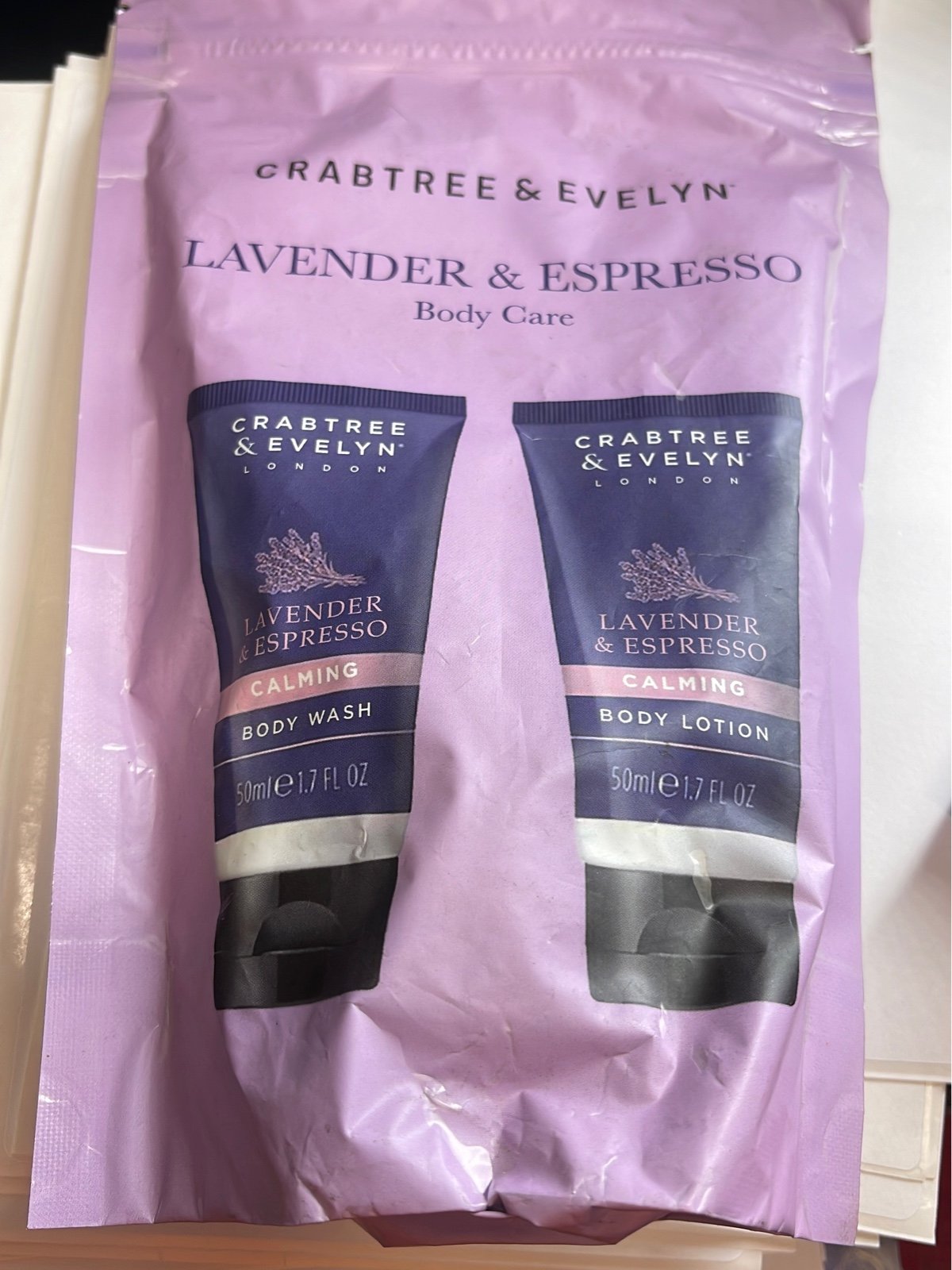 CRABTREE & EVELYN LAVENDER & ESPRESSO TRAVEL BODY CARE KIT BODY WASH & LOTION