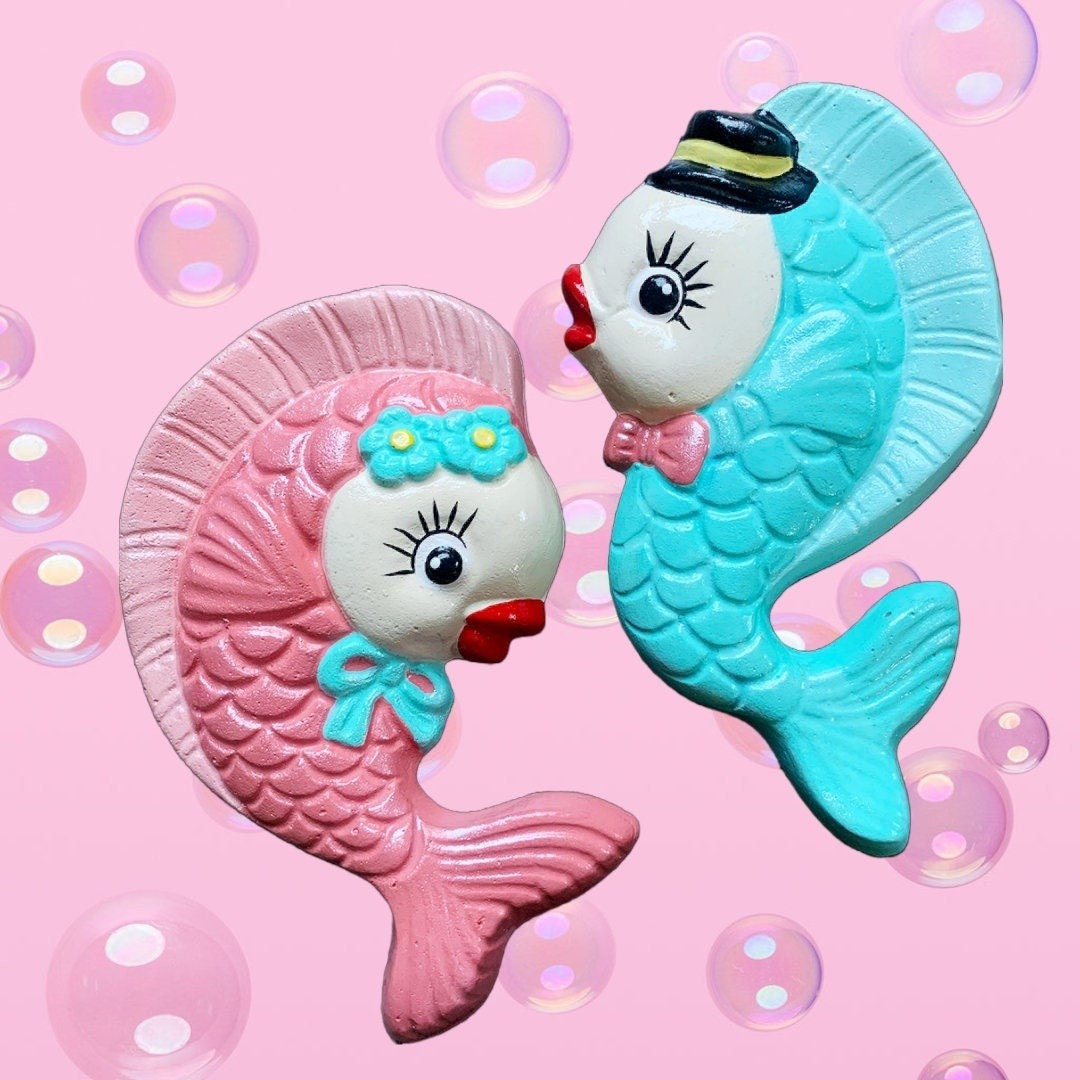 Retro Chalkware Husband and Wife Fish Couple - Nursery or Bathroom Decor