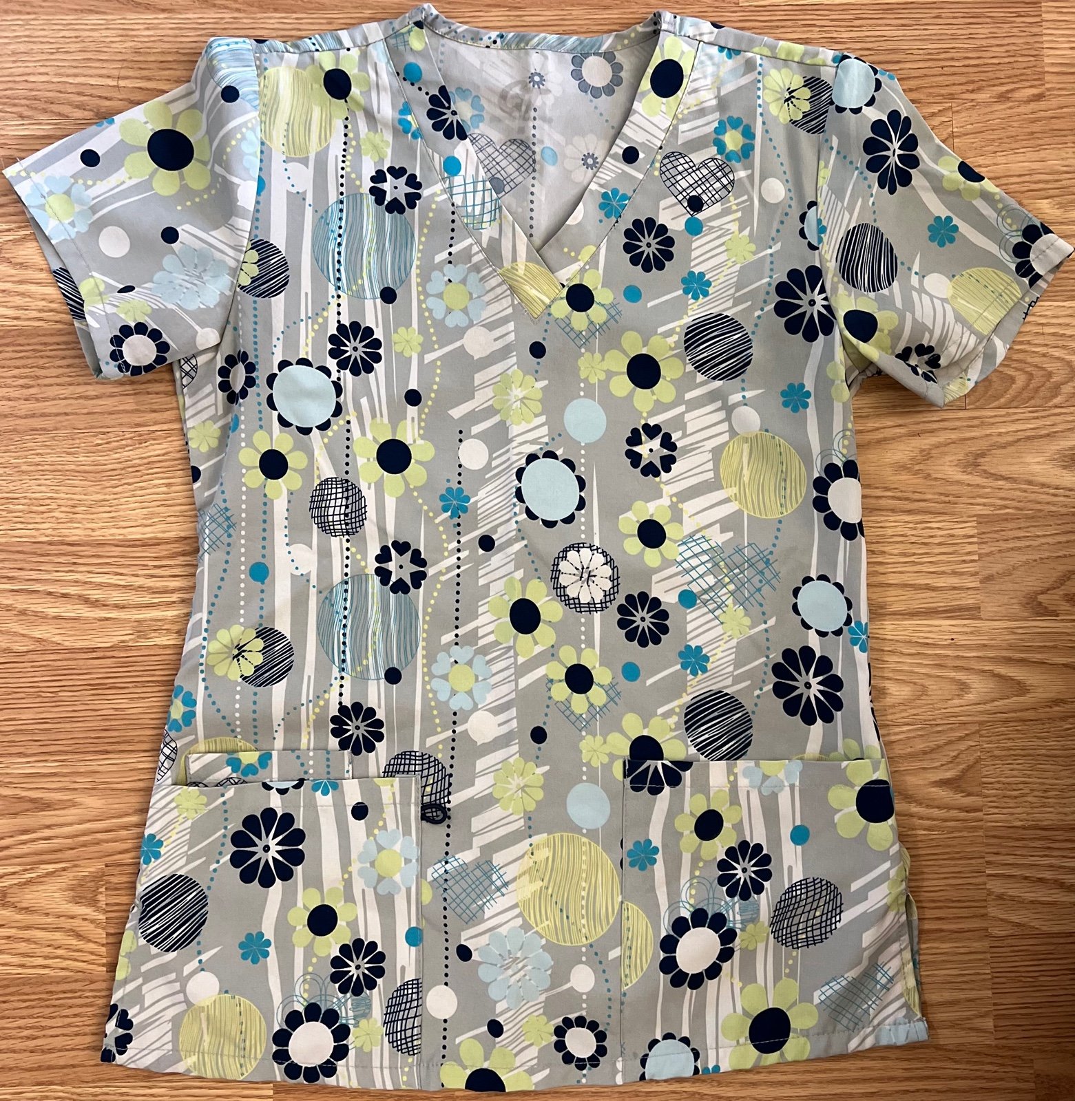 Women’s Scrub Set