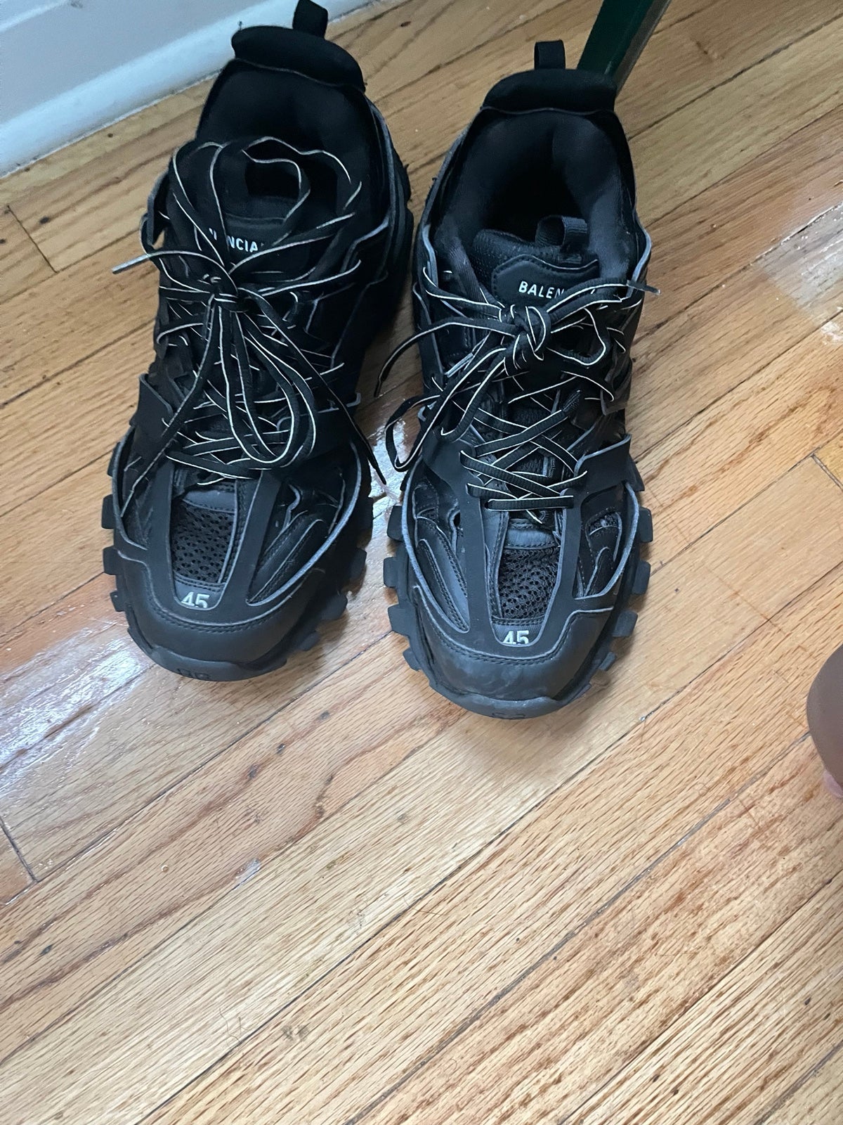 Balenciaga track led