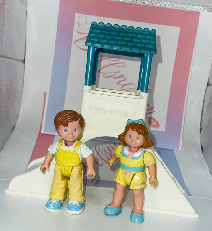 FISHER PRICE Loving Family Dollhouse Dream twins brown red hair Vtg 1993