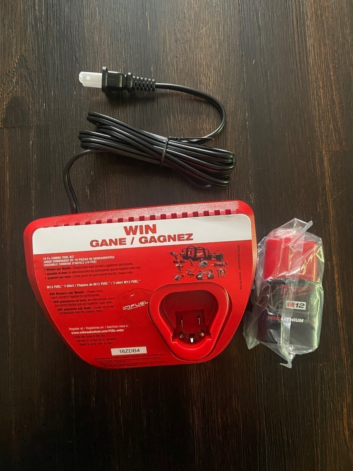 Milkaukee battery and charger