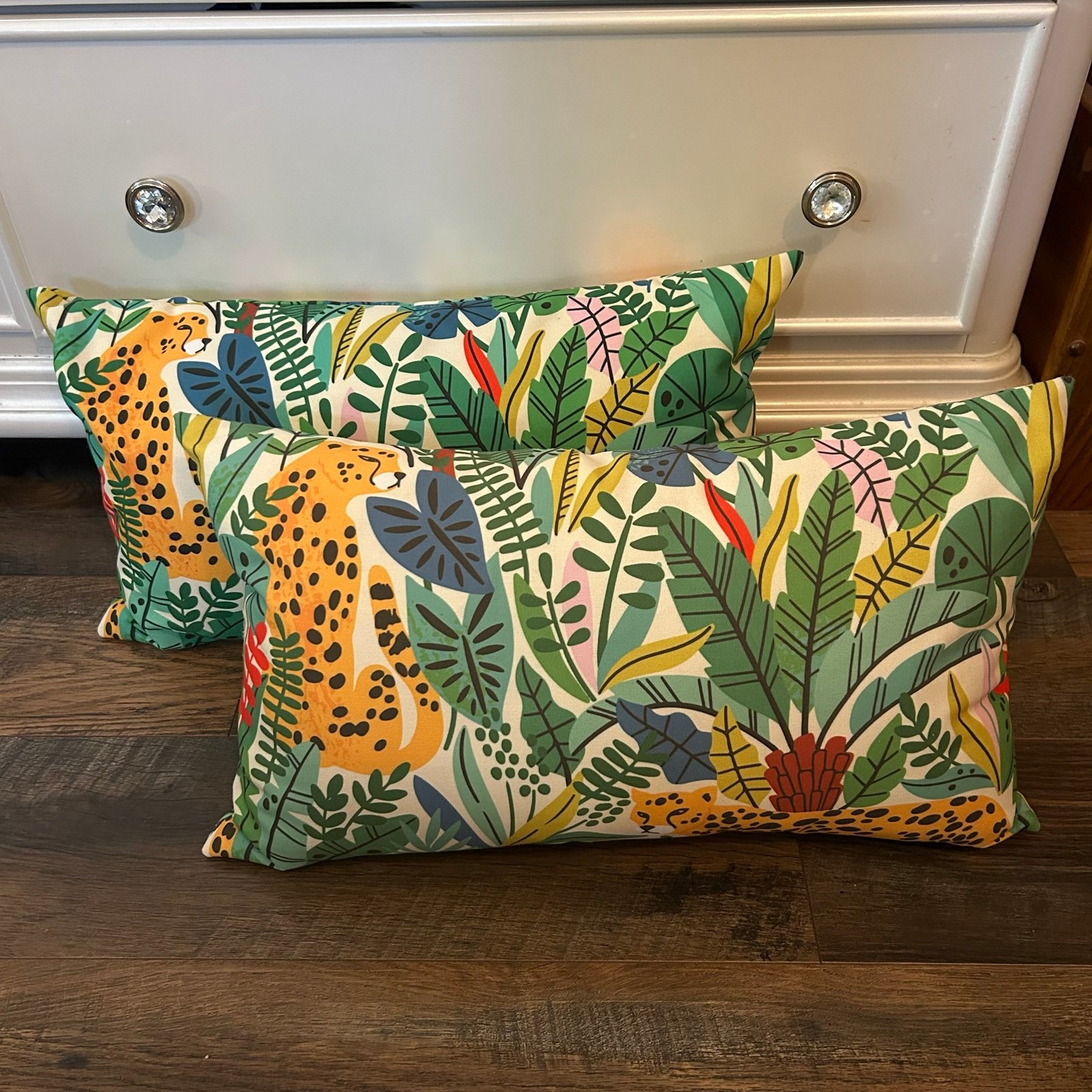 Lot Of 2 Tropical Outdoor Indoor Lumbar Throw Cheetah Palm Pillows 18” x 9.5