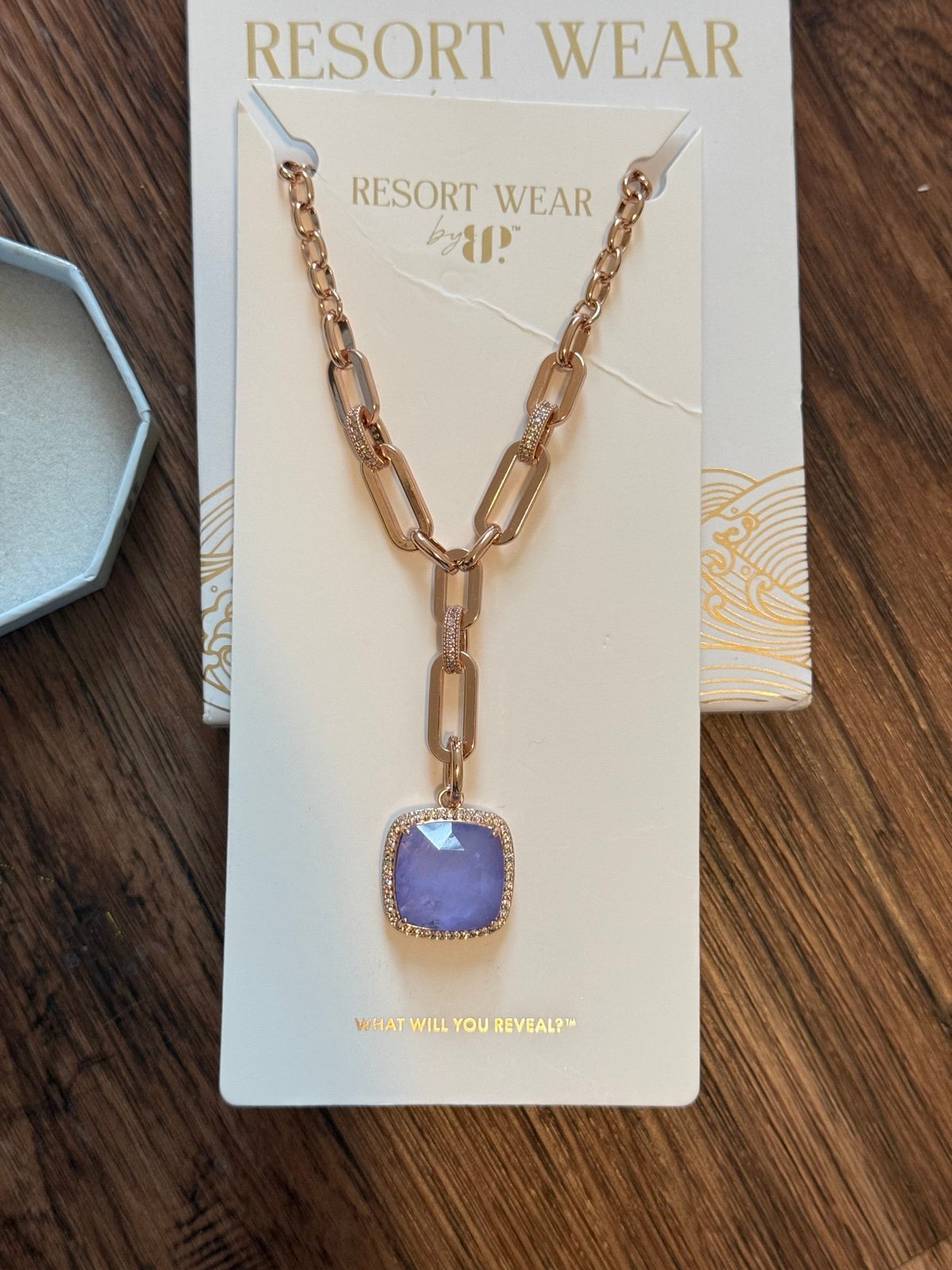 Bomb Party - Resort Wear Necklace