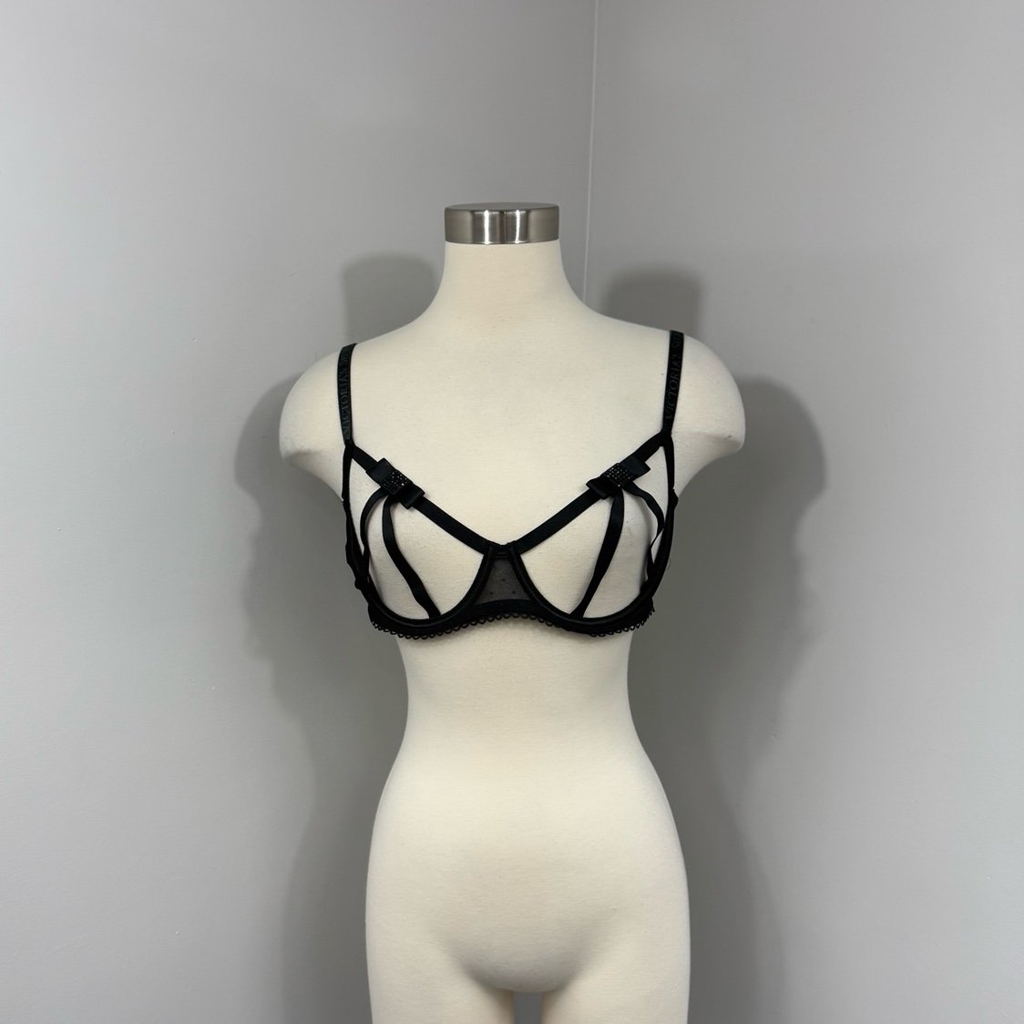 VS Black Strap Bra
