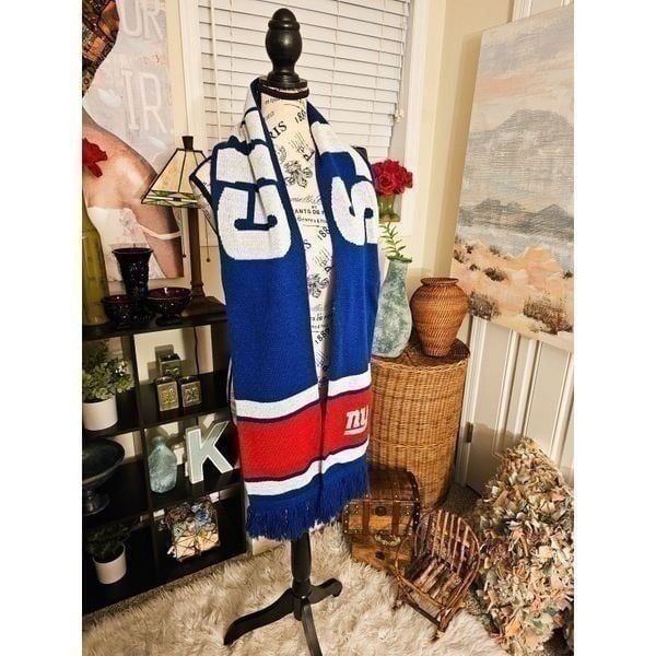 NFL Team Unisex Apparel 100% Acrylic Giant Spell Out Scarf.