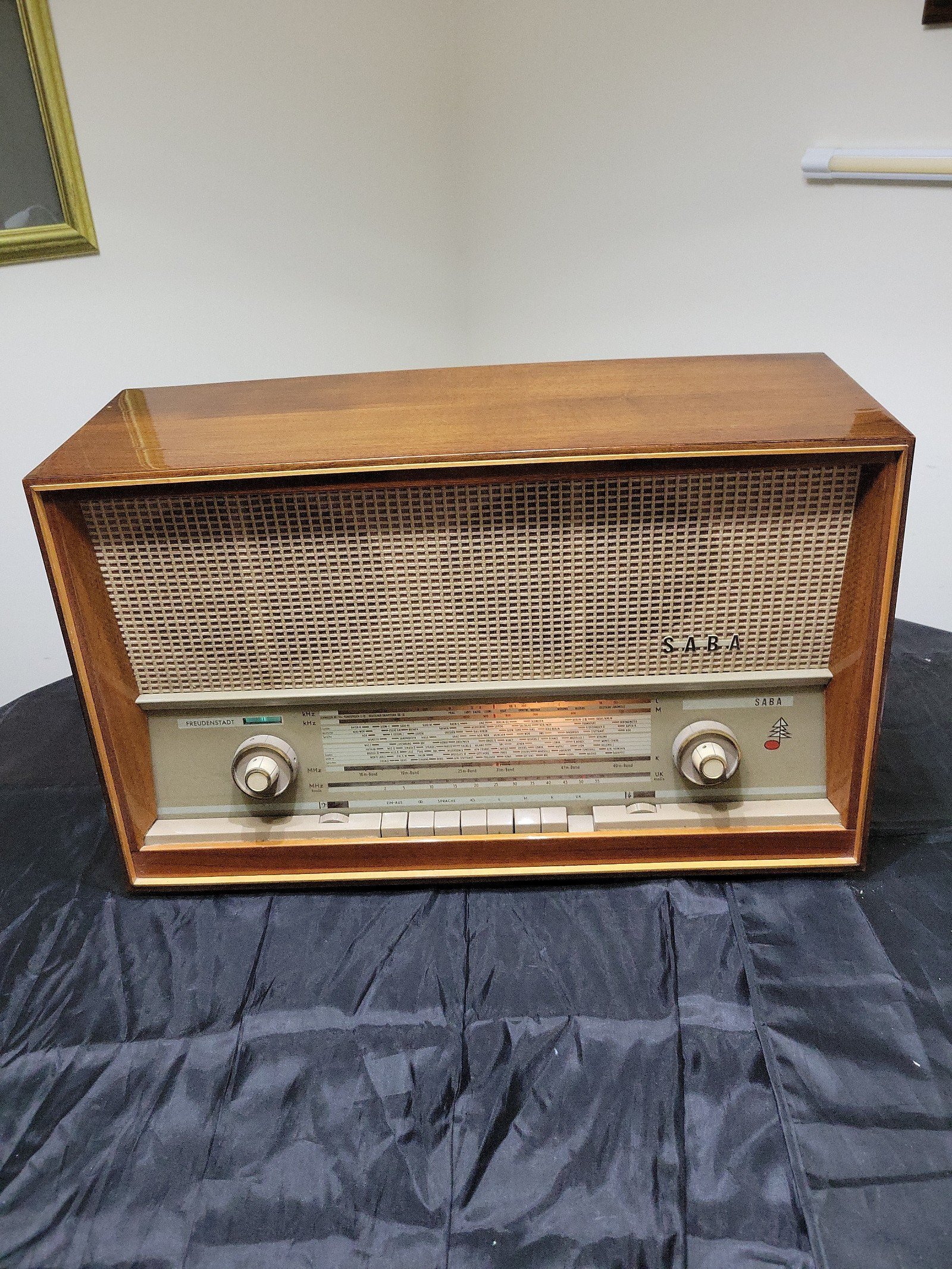 Vintage Saba Villingen Freudenstadt 12-Stereo 1962/1963 Germany - Working