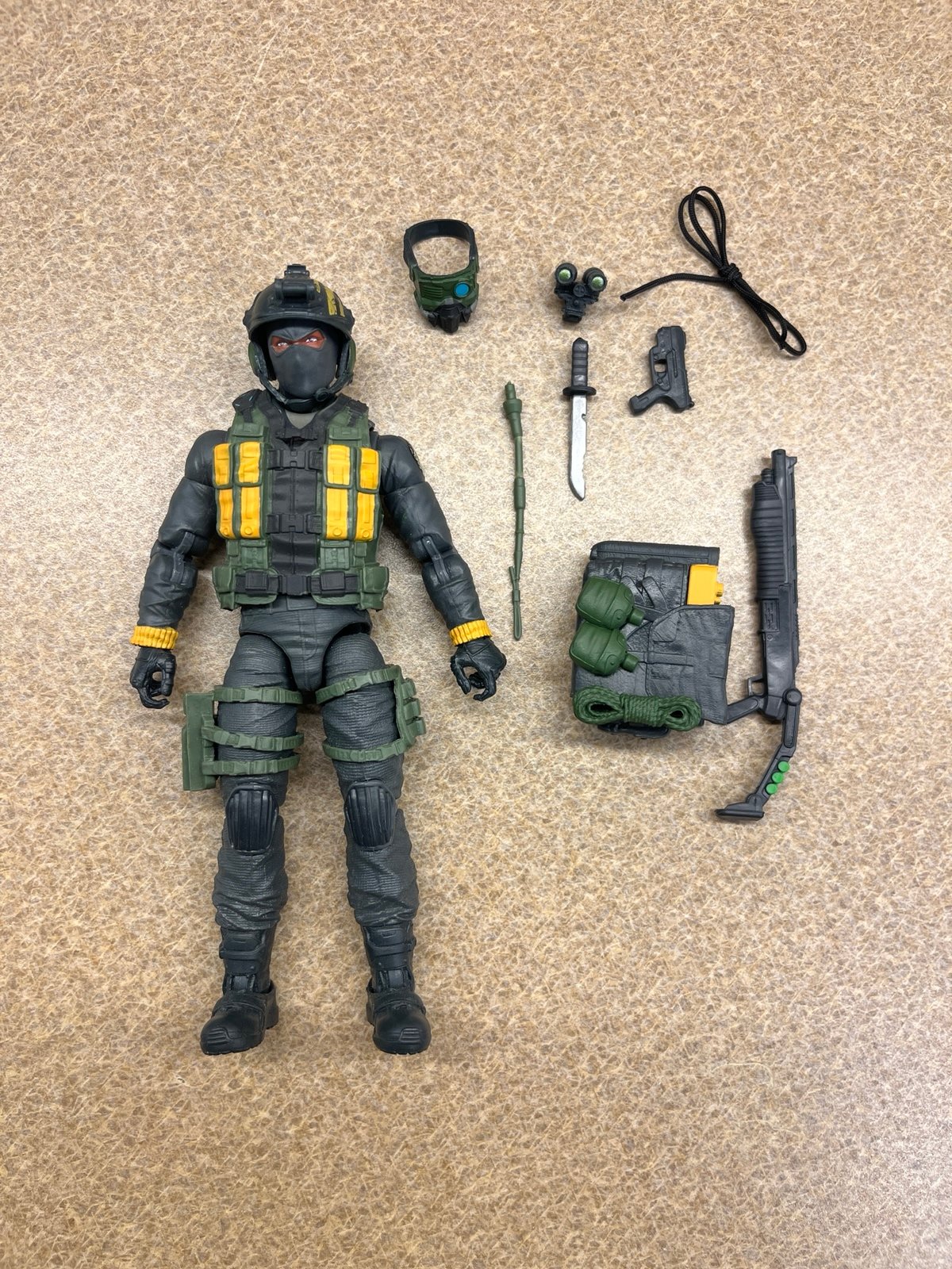 GI JOE CLASSIFIED #109 NIGHT FORCE WOLF SPIDER 100% COMPLETE WALMART EXCLUSIVE