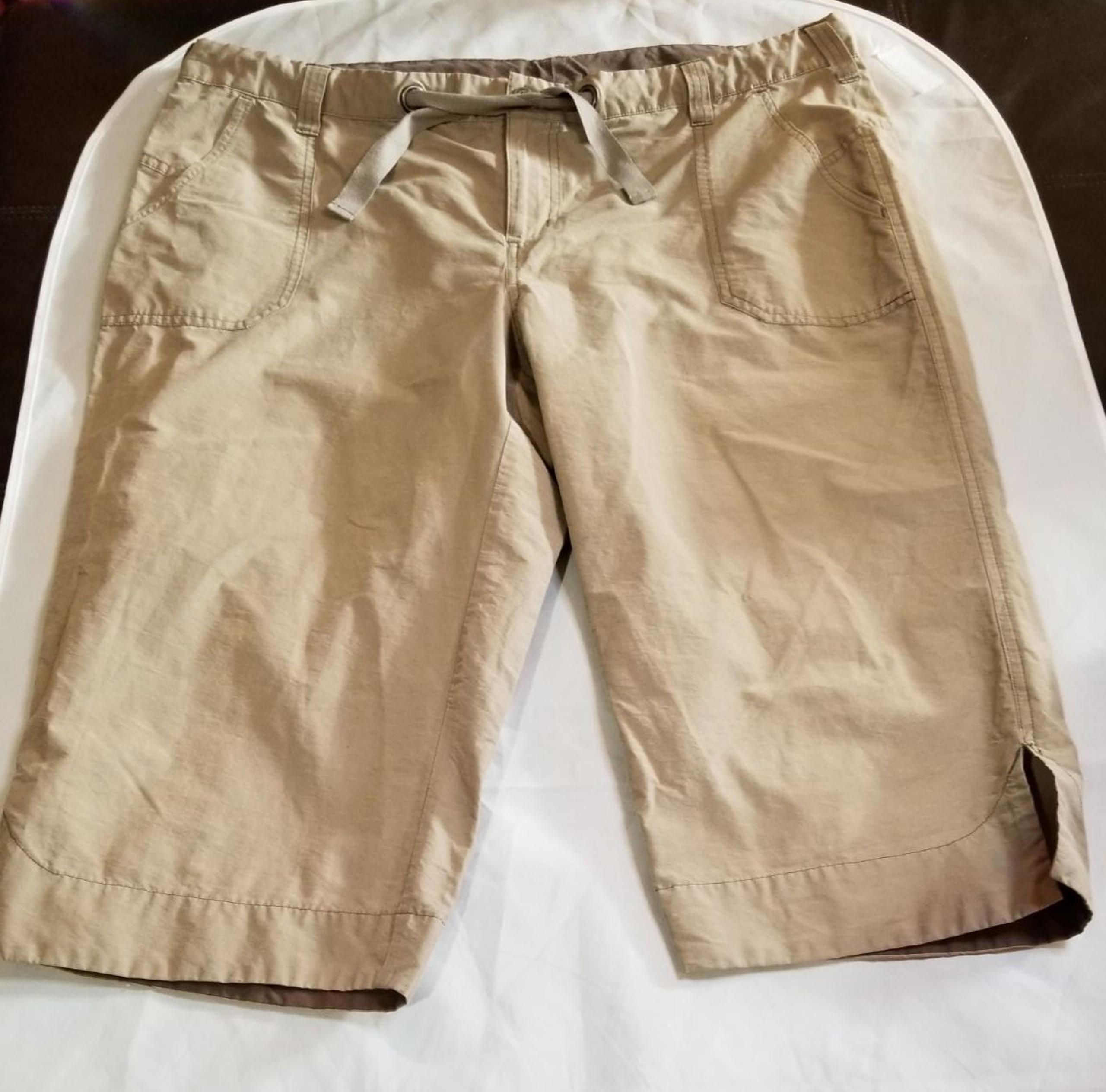 Columbia Shorts