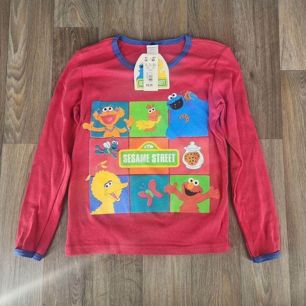 Vintage 90s Sesame Street Toddler 7/8 Red Long Sleeve Character Graphic T-Shirt