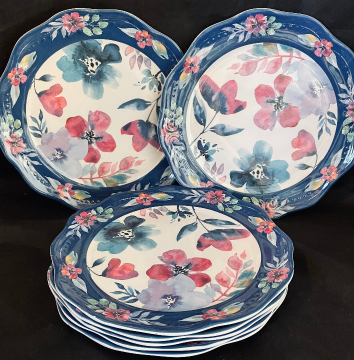 Corinne Haig Melamine (7) Lunch or Salad Plates Blue Floral 9