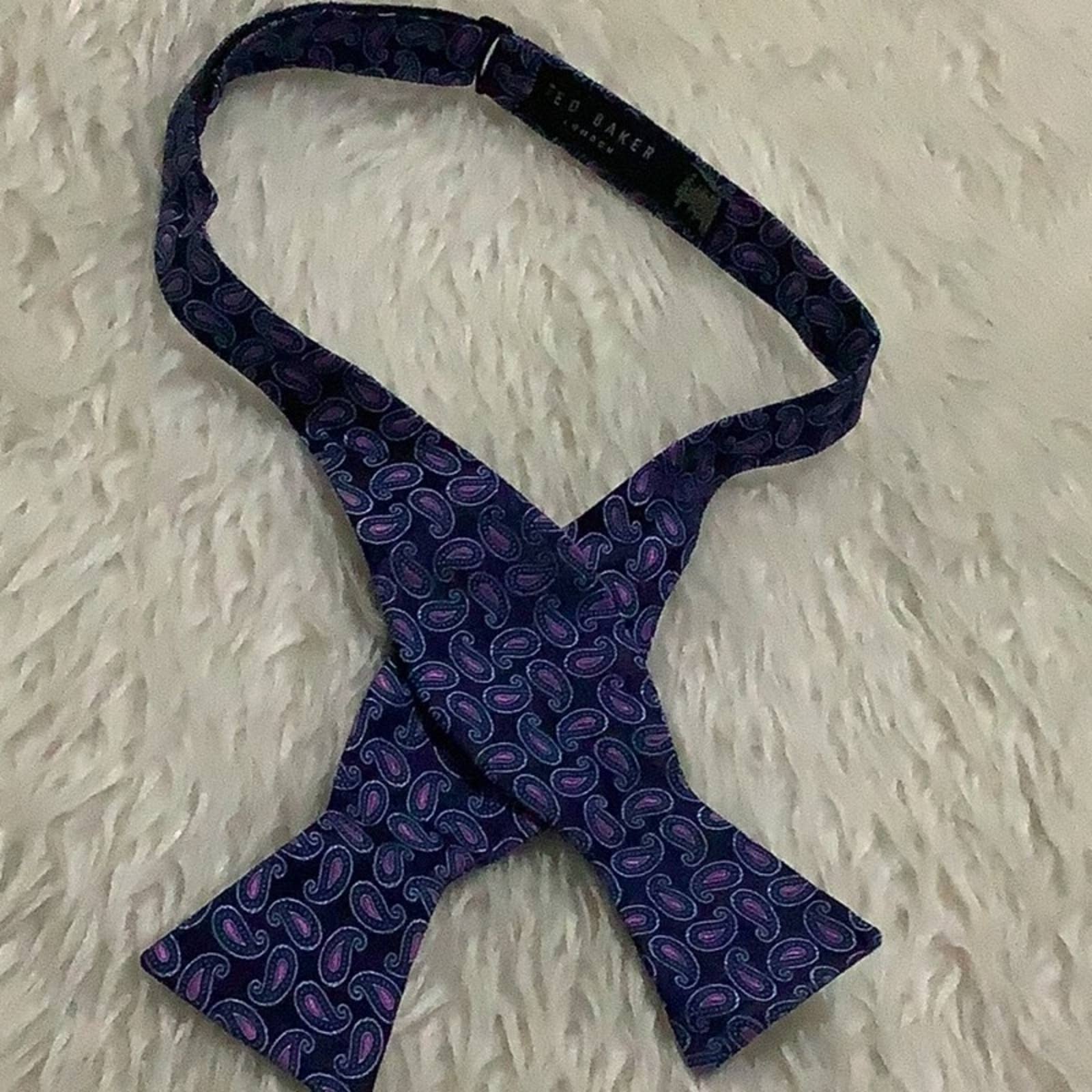 Ted baker blue pink paisley 100% silk bow tie