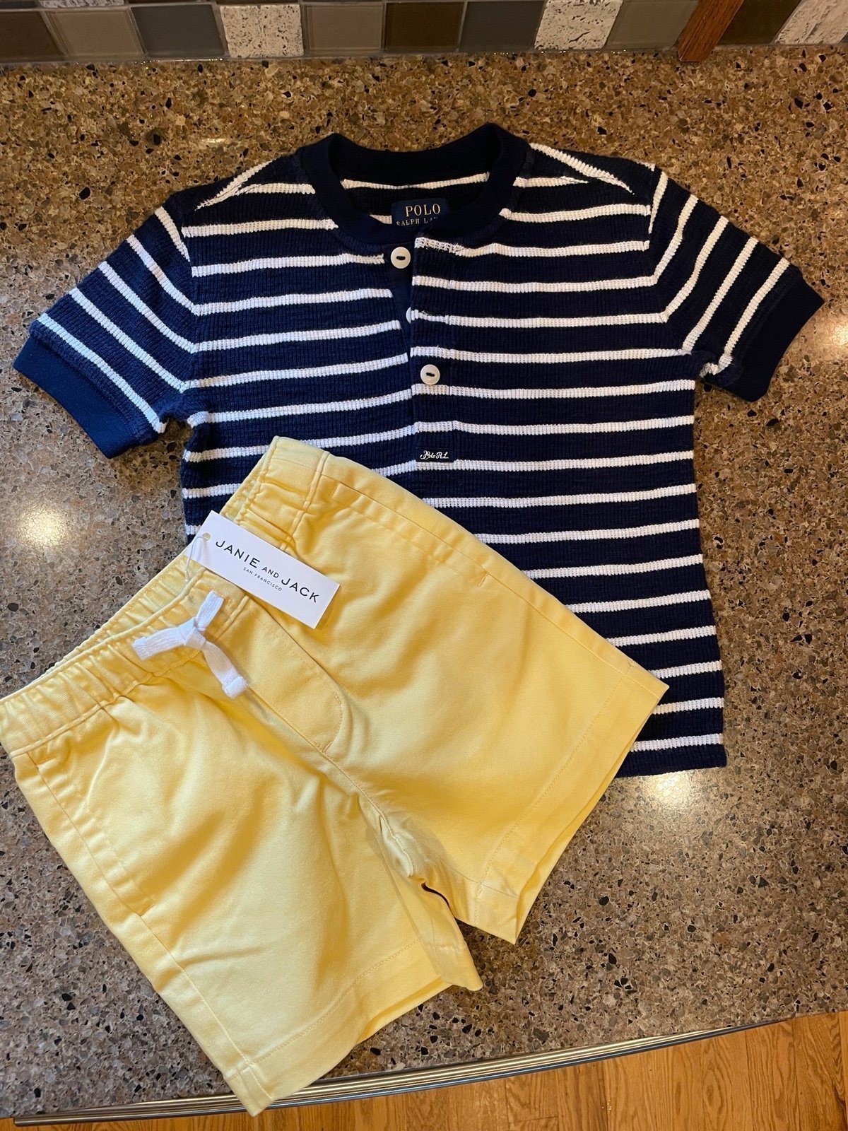 Boys 4T t-shirt and NEW Janie and Jack shorts