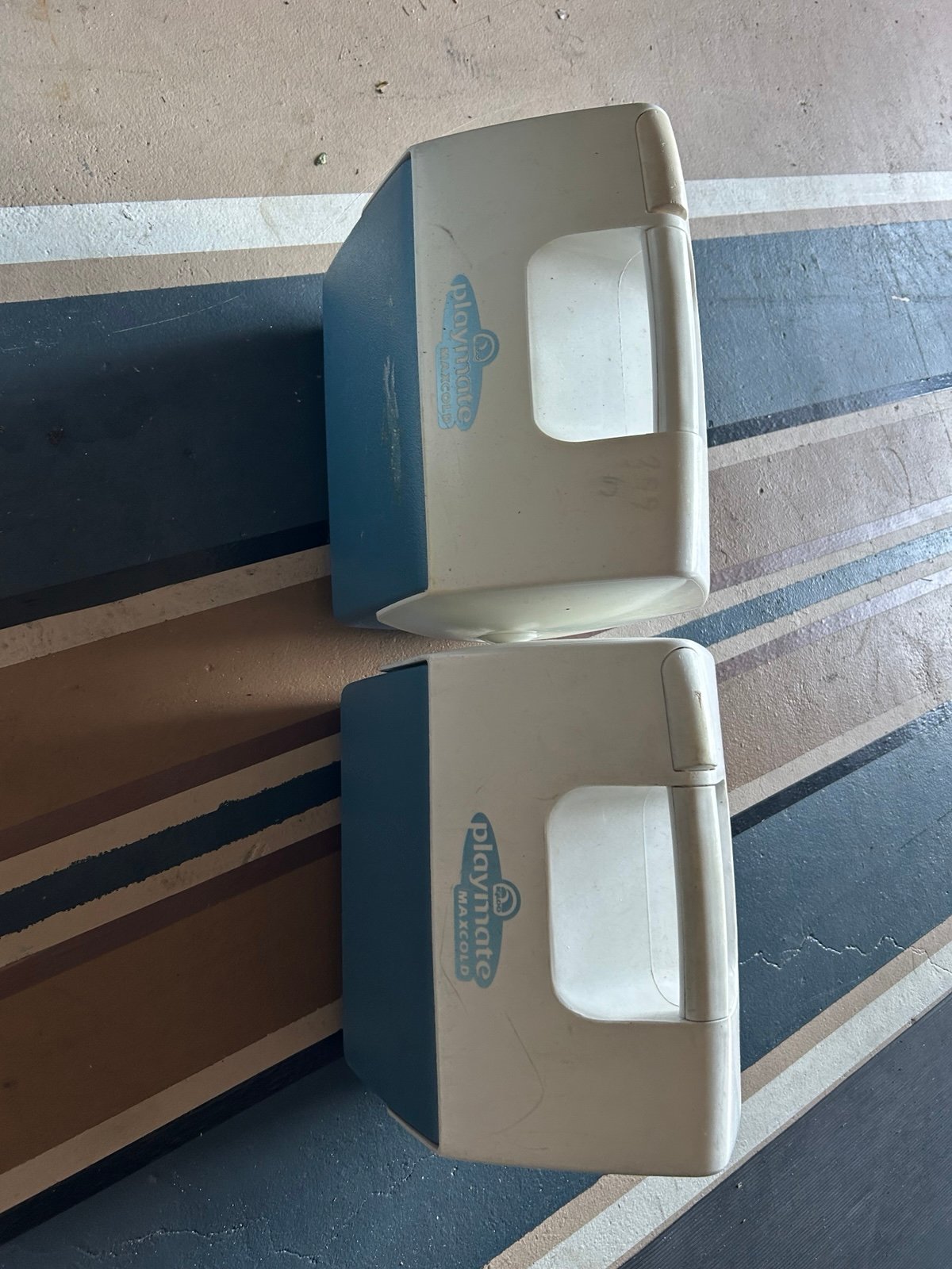 2 small coolers !