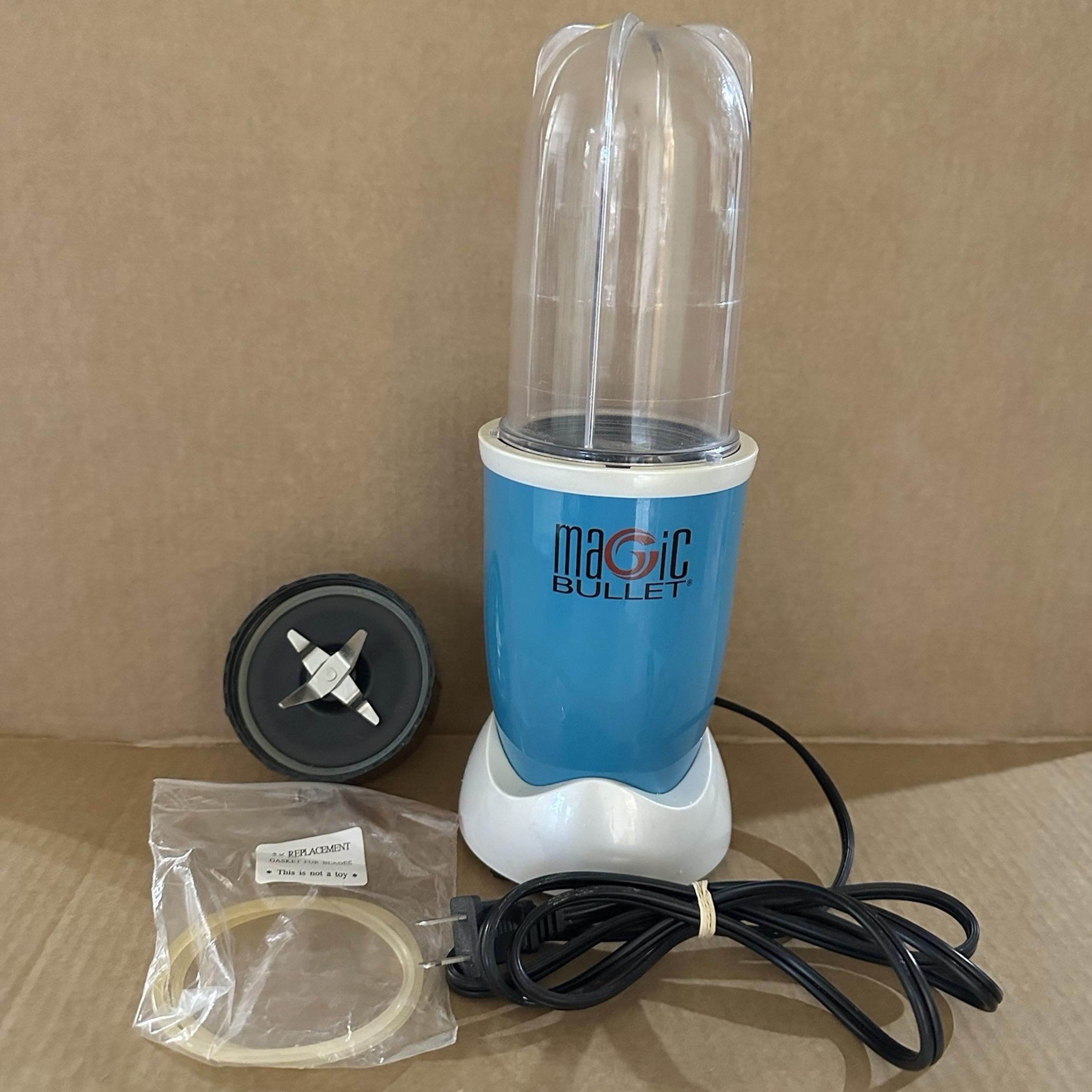 Magic Bullet Blender Power Base MB1001C Blender w/ Mixing Cup & 2 Blades(TESTED)