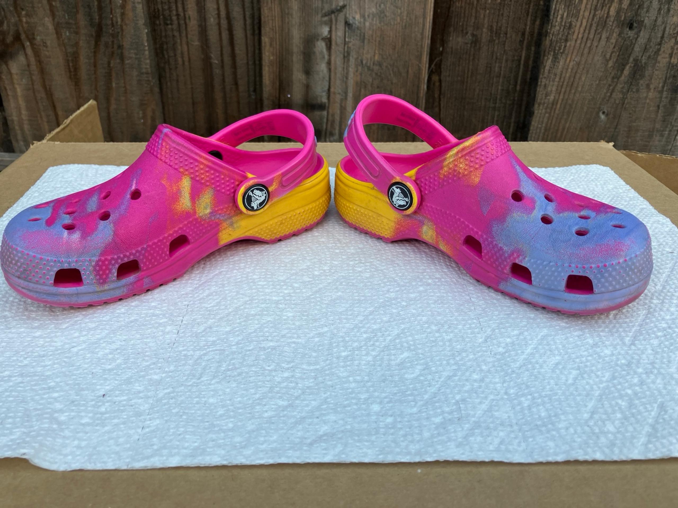 Crocs C11 Kids Girls Tie Dye Pink Purple/Blue Yellow