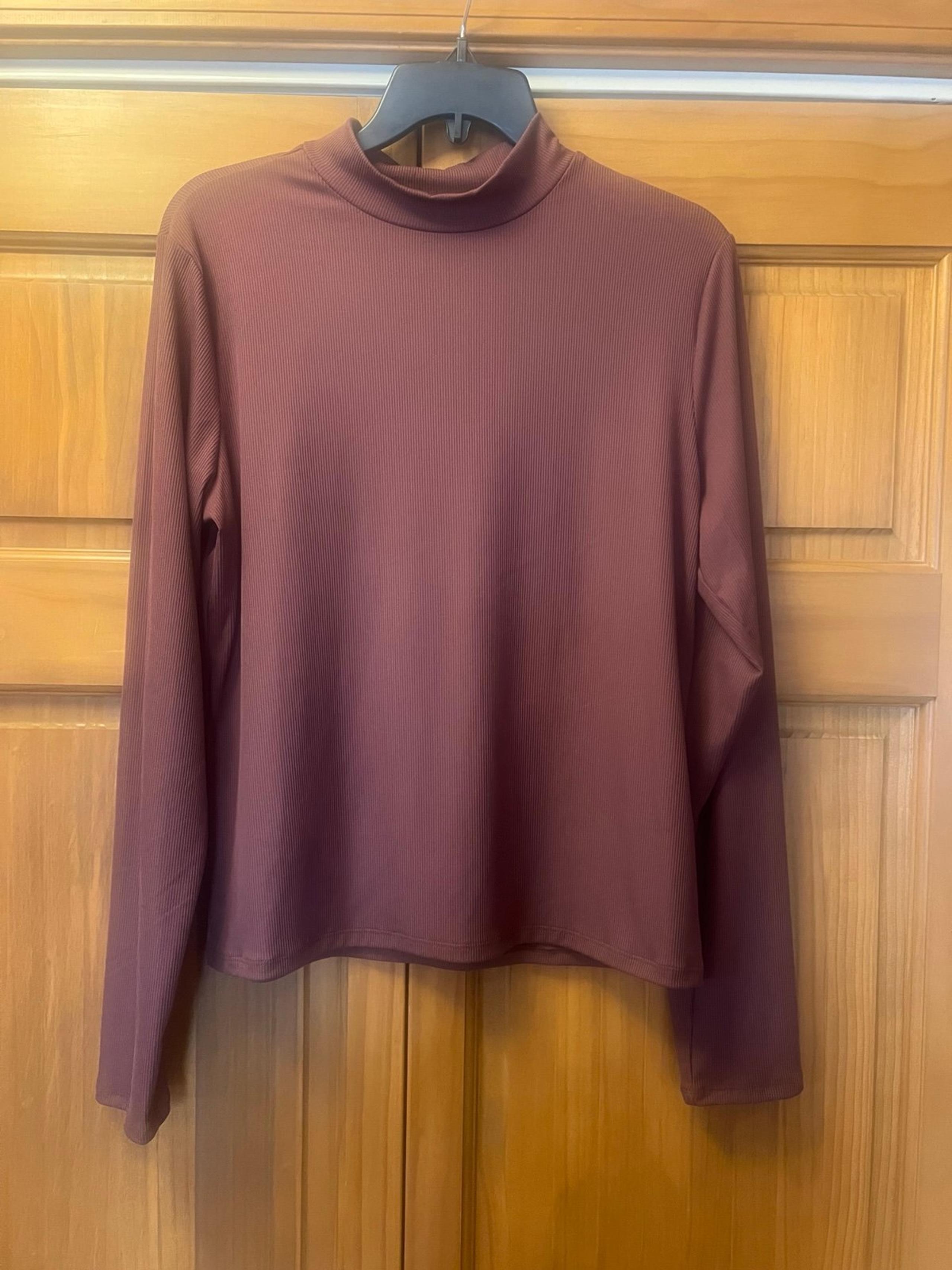 No Boundaries Turtleneck XL