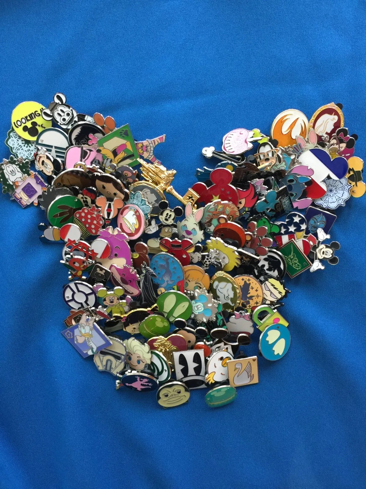 DISNEY PIN TRADING LOT 75 NO DUPLICATES FREE SHIPPING