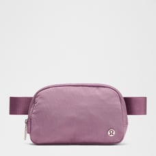 NWT LULULEMON EVERYWHERE BELT BAG COLOR LAVENDER LUX