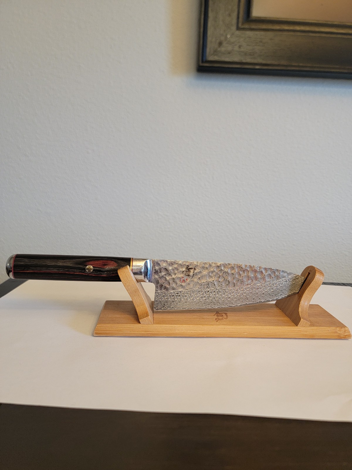 6 Shun Hiro chef's knife with stand