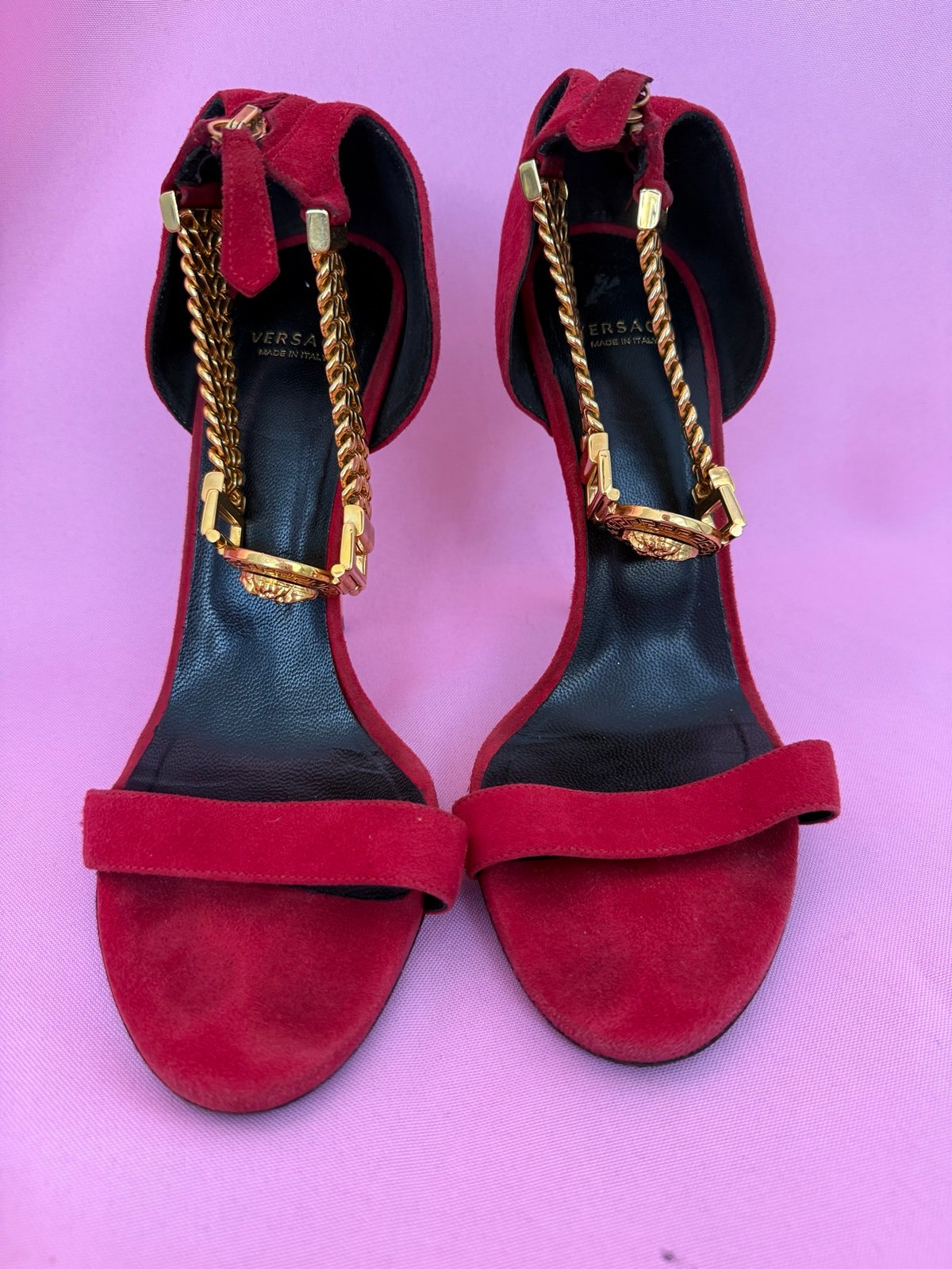 Versace red suede Palazzo Medusa ankle gold chain open toe heels pumps 37,5 7,5