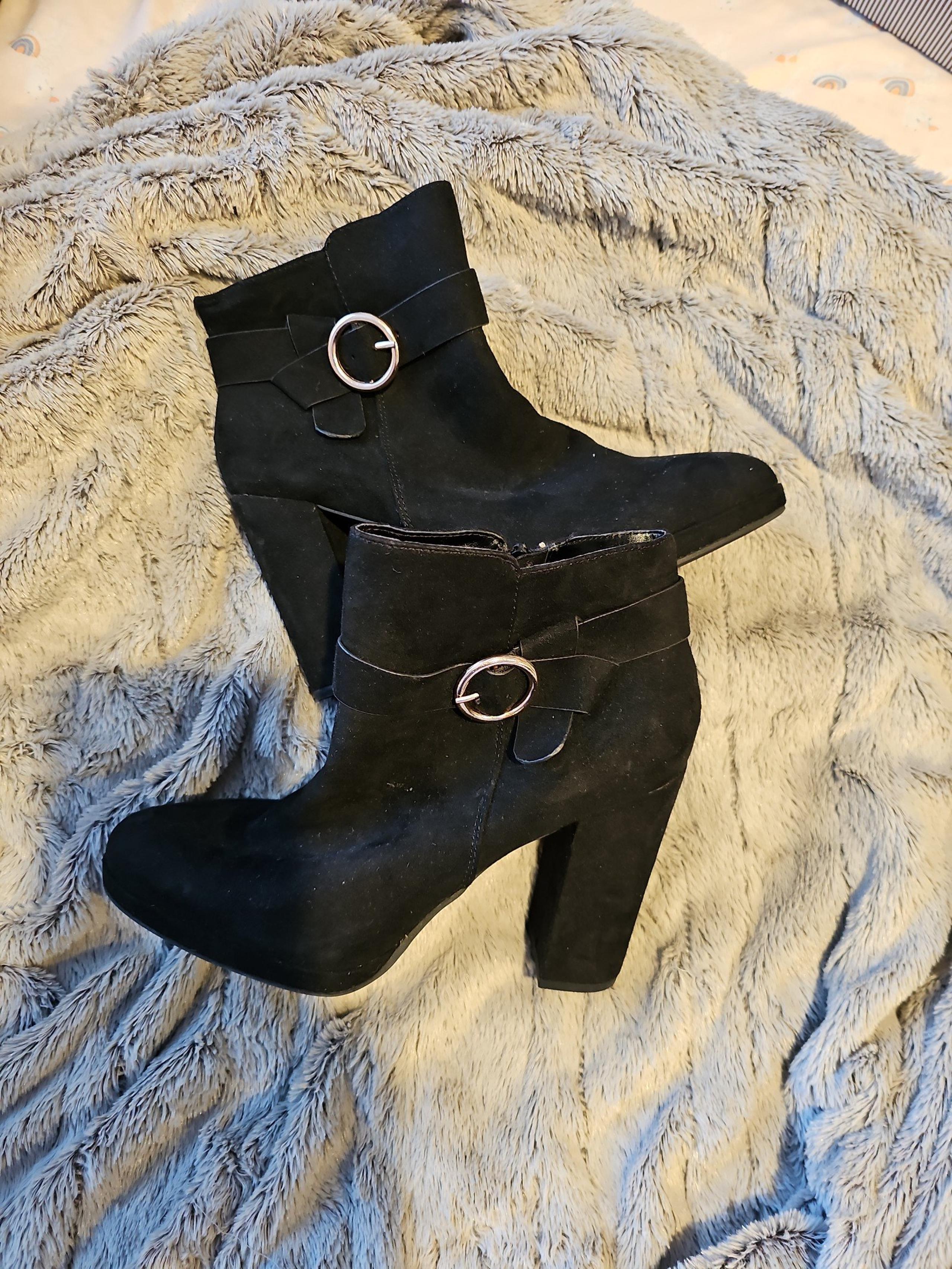 Lauren Conrad black booties