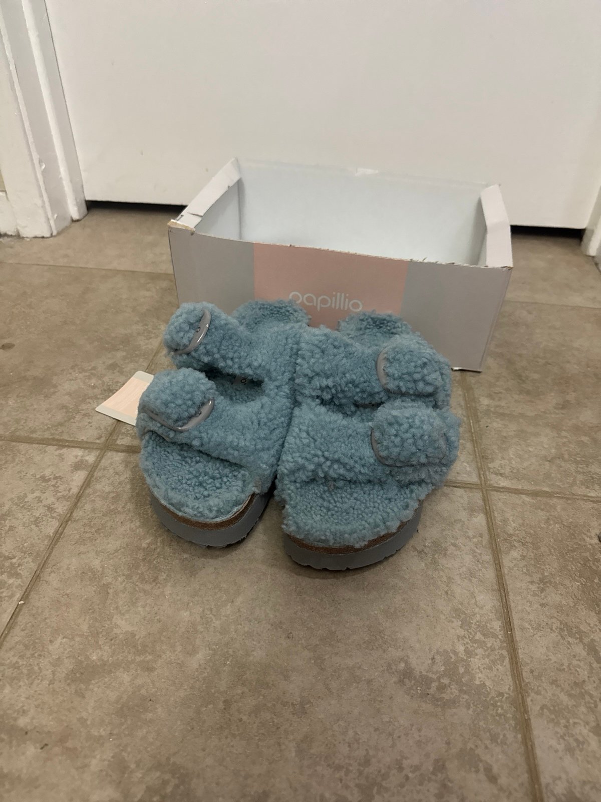 Slippers