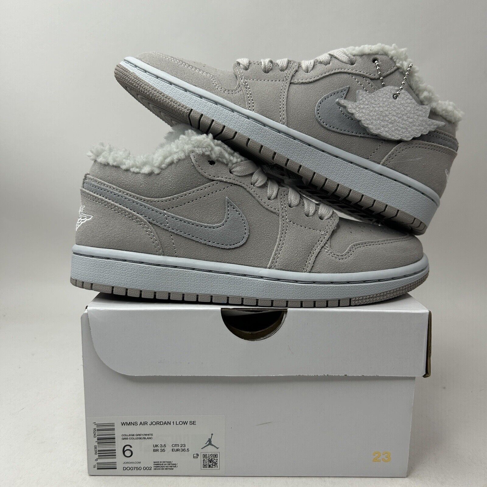 Nike Shoes Air Jordan 1 Retro Low SE Sherpa Fleece “College Grey” 2023