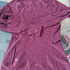 Lululemon pullover 8