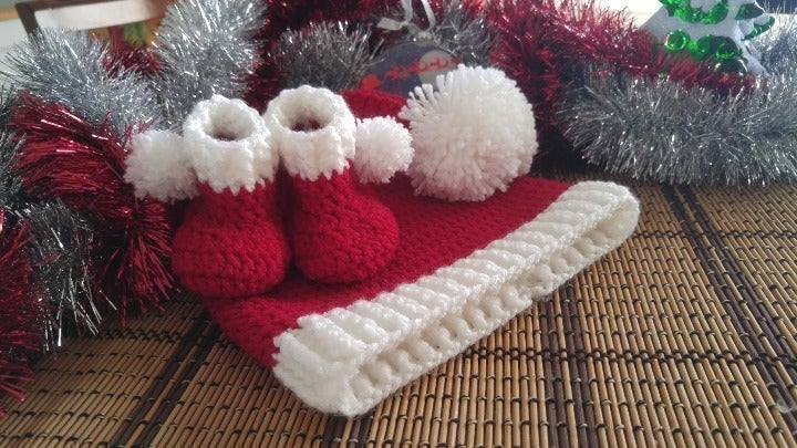 Handmade crochet Santa hat and booties