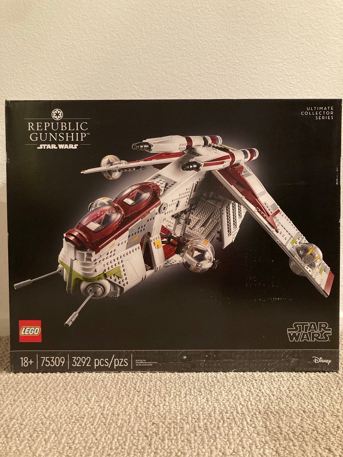 LEGO STAR WARS UCS REPUBLIC GUNSHIP Set# 75309