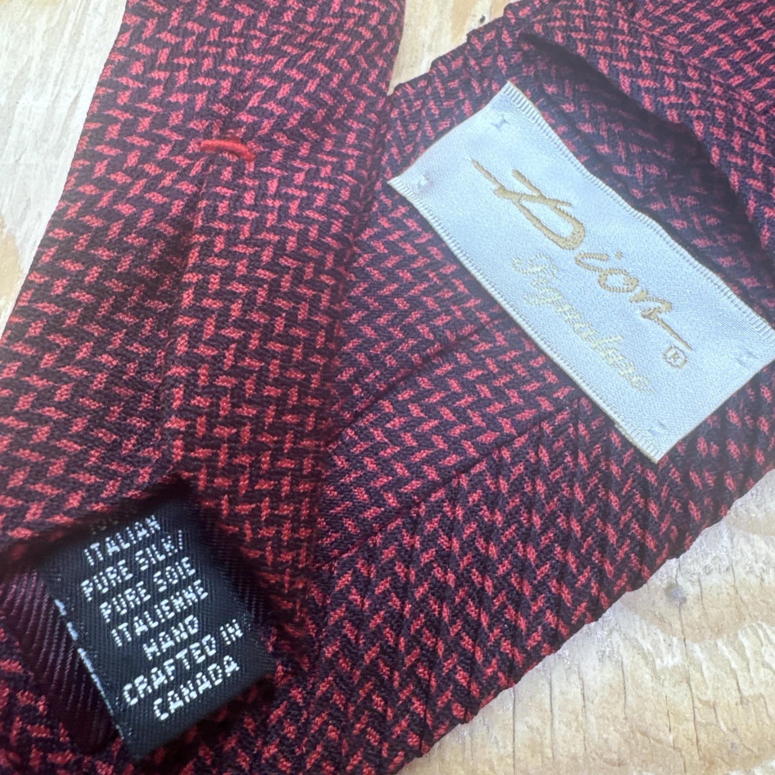 Dior Signature Necktie 100% Italian Silk Pleated Red Black Designer Classic