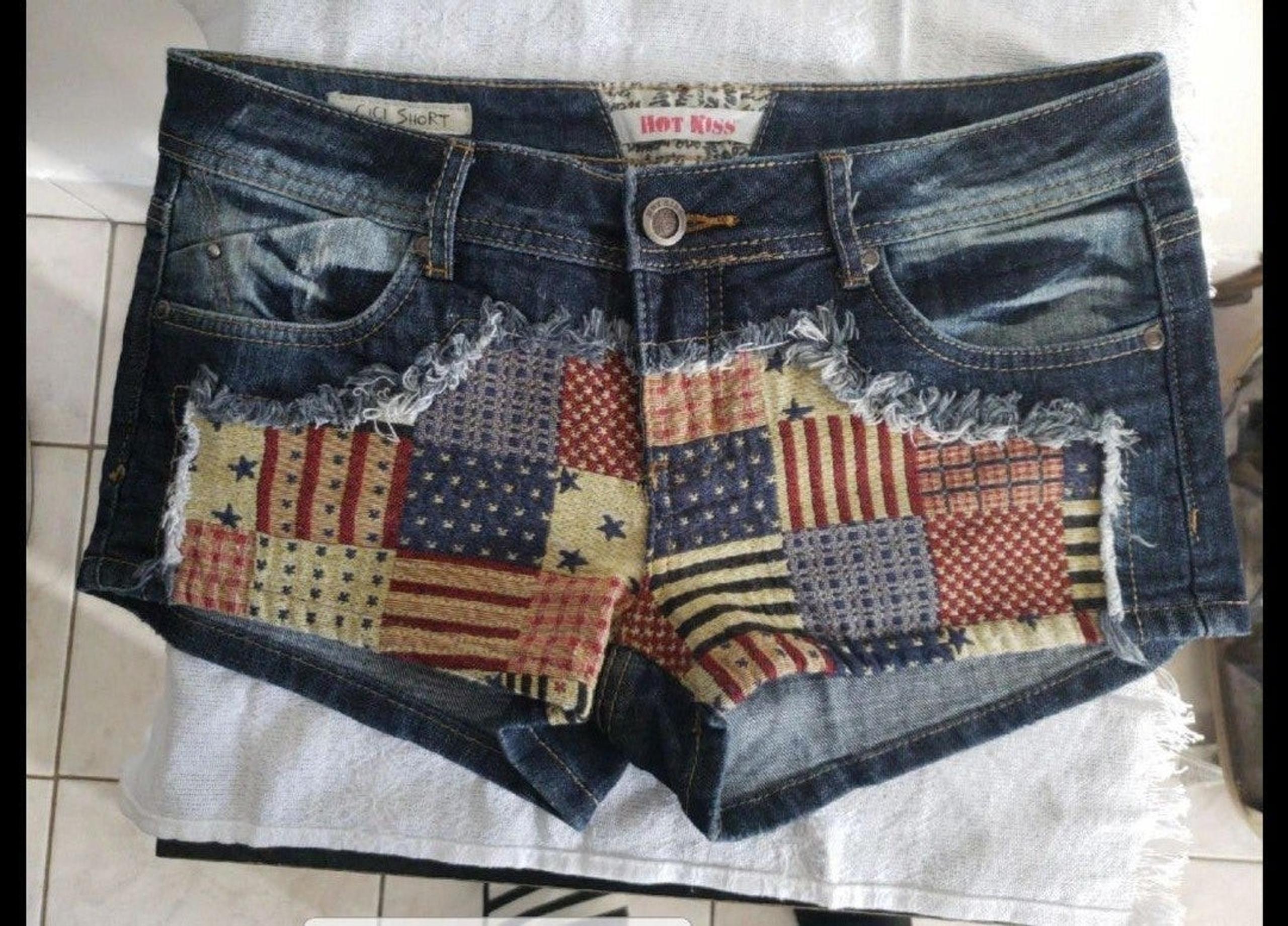 Hot kiss womens shorts
