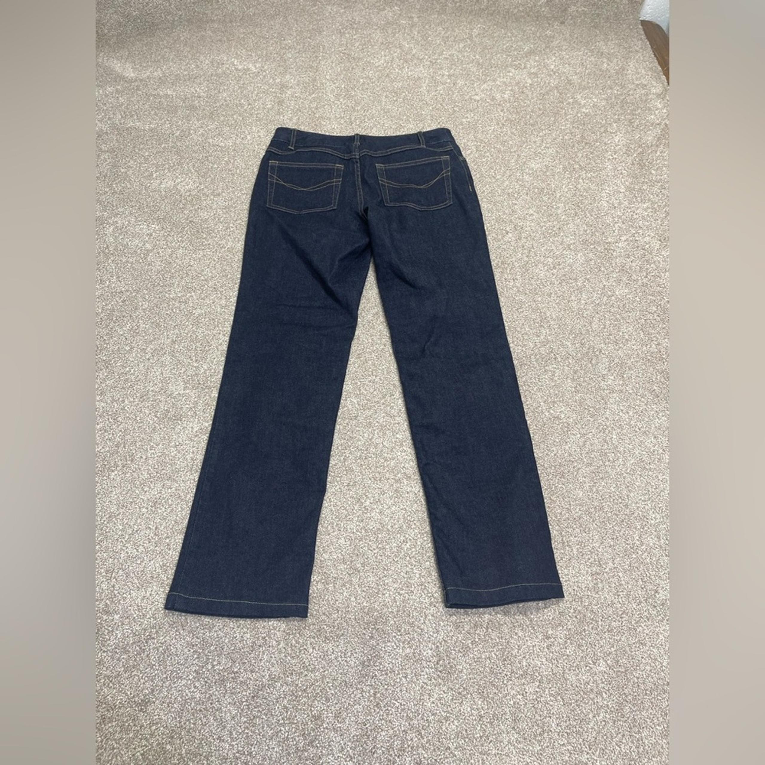 timeless staple Comfortable Classic J.Jill Slim Leg sz 6P Denim Jeans Everyday