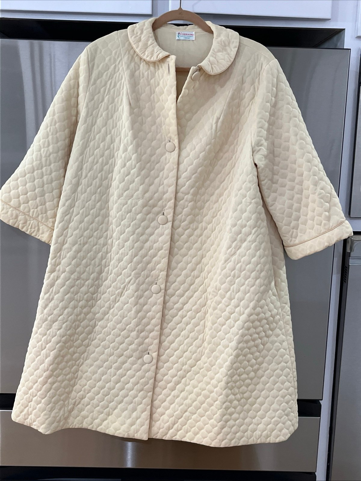 Vintage 60s Lorraine Quilted Robe Womens Large Housecoat Cream