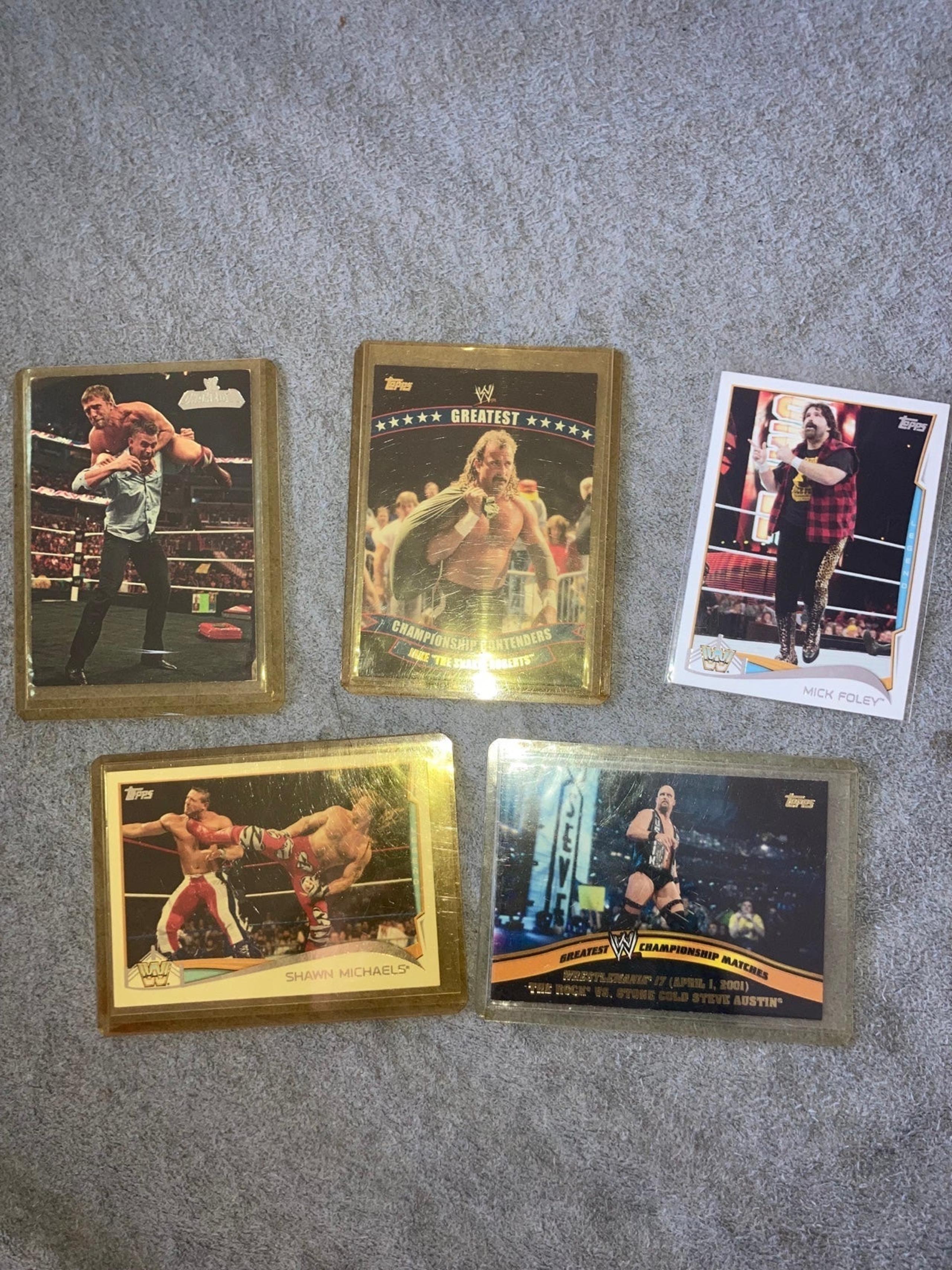 & Topps Collectible Cards - WWE