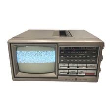 Vintage General Electric GE Portable TV AM/FM Radio Model 7-7150B (Dec-1987).