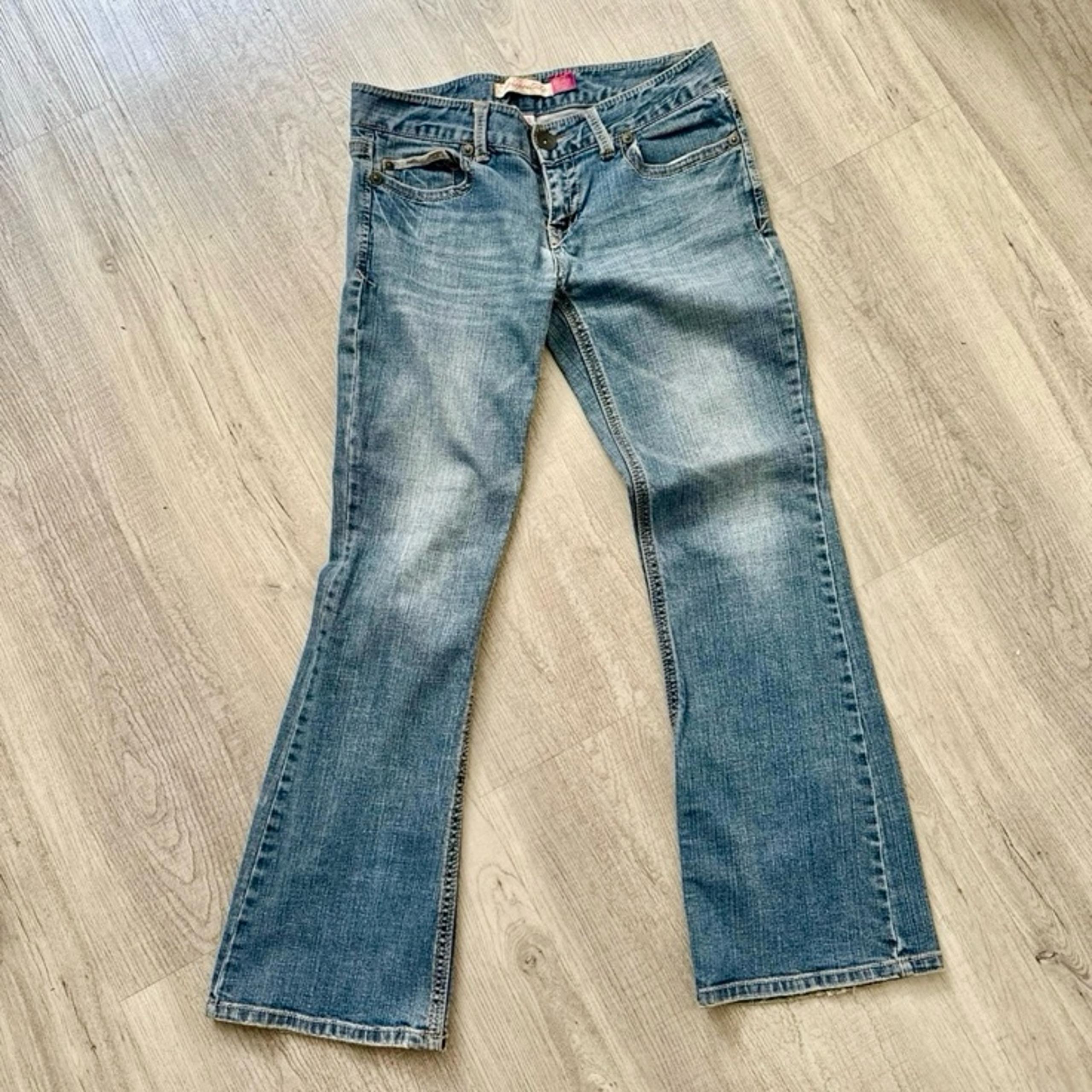 Aeropostale Hailey Skinny Flare Jeans