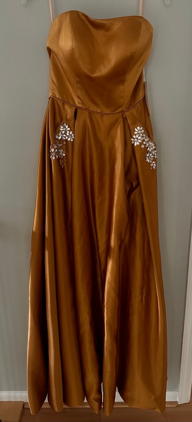 Elegant Gold Strapless Gown