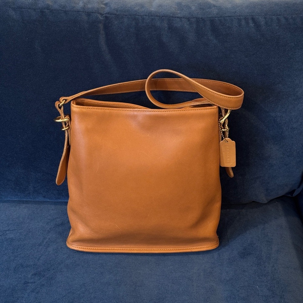 Coach Vintage Legacy Camel Tan Leather Shoulder Bag