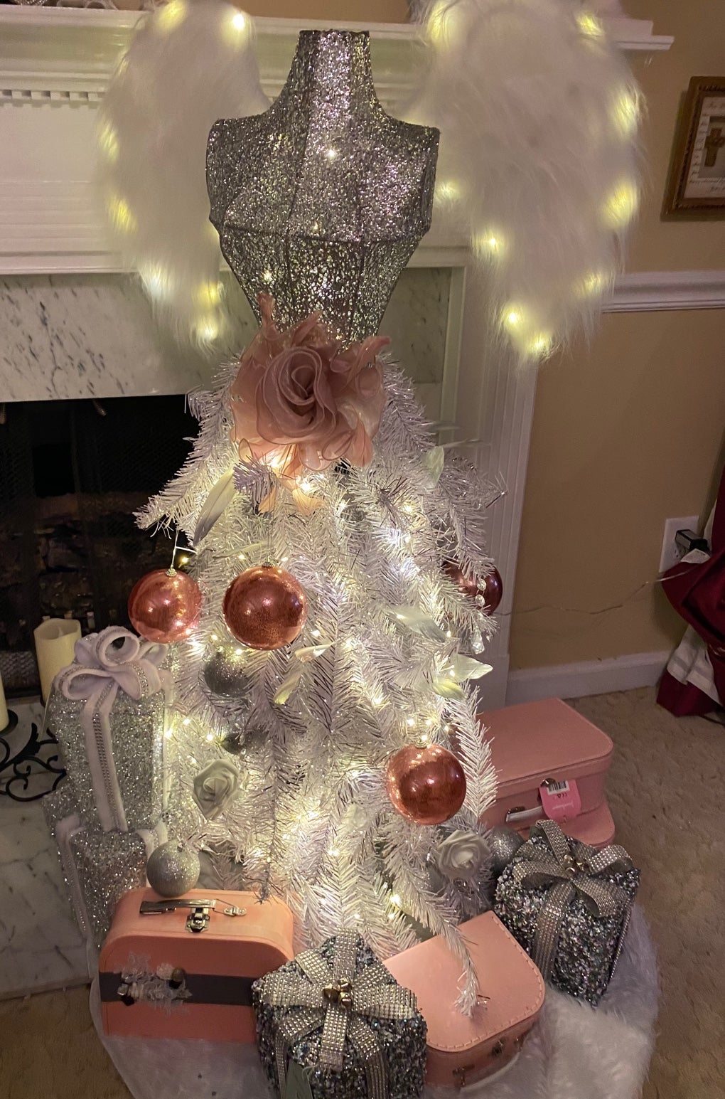 Pretty ✨Victorian shabby chic NEW✨lighted Angel boutique tree BREATHTAKING!!!