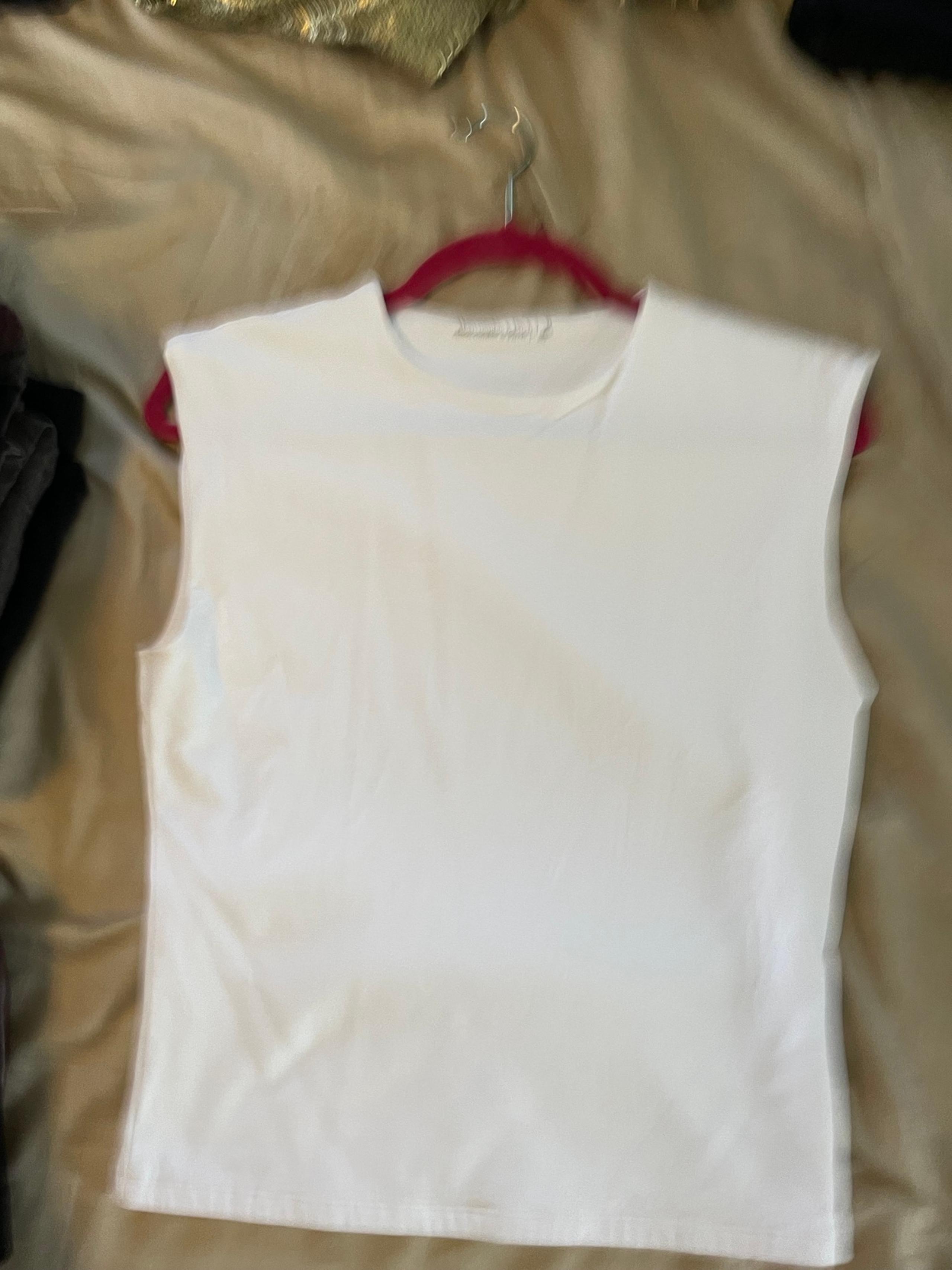 Abercrombie white tee - medium