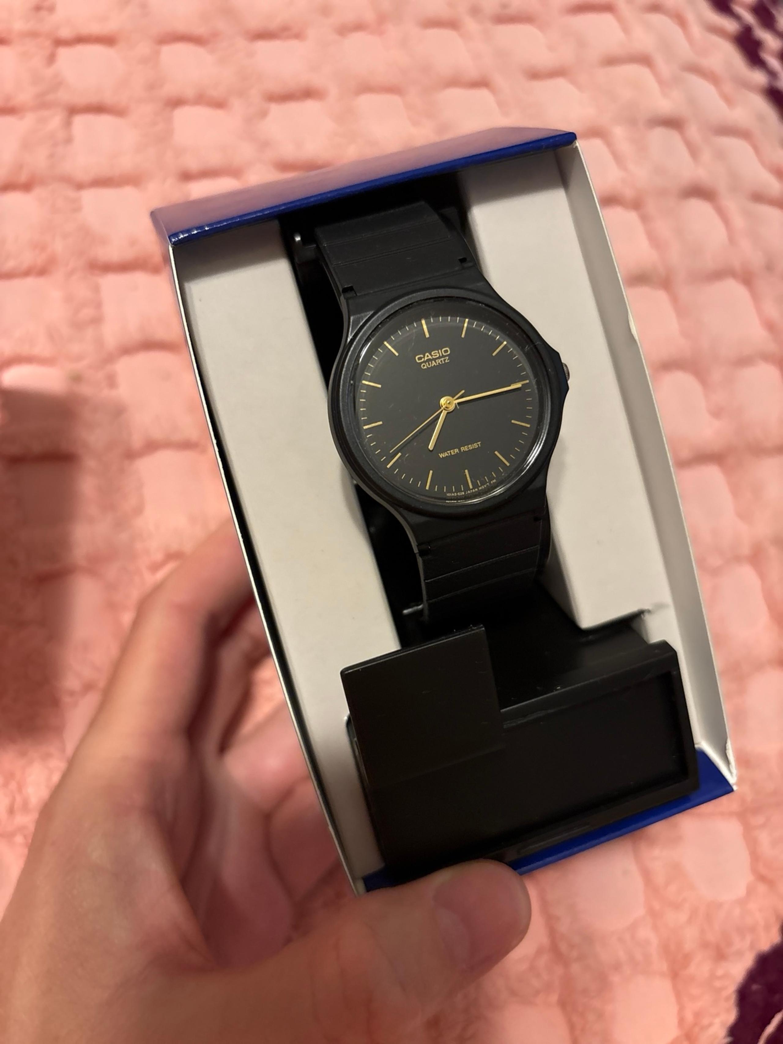 Mens Casio Quartz Face Black Analog Watch MQ24 1330